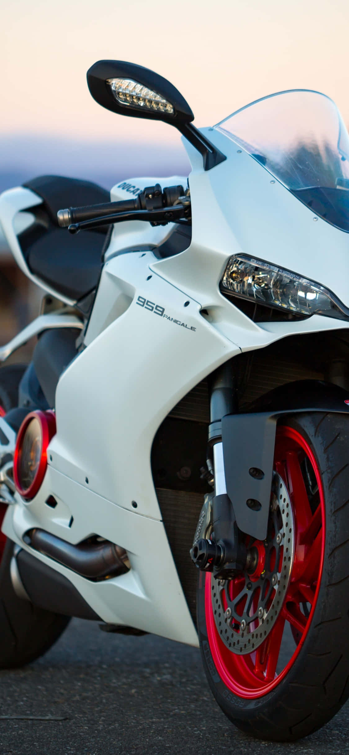 Imagine Superbike Albă Fundal