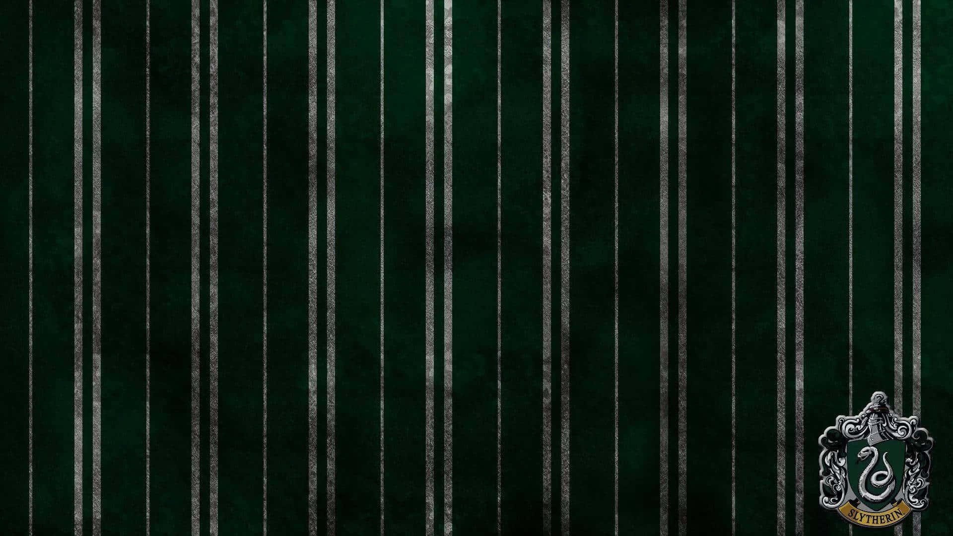 Îmbrățișează-ți adevărata natură Slytherin Fundal