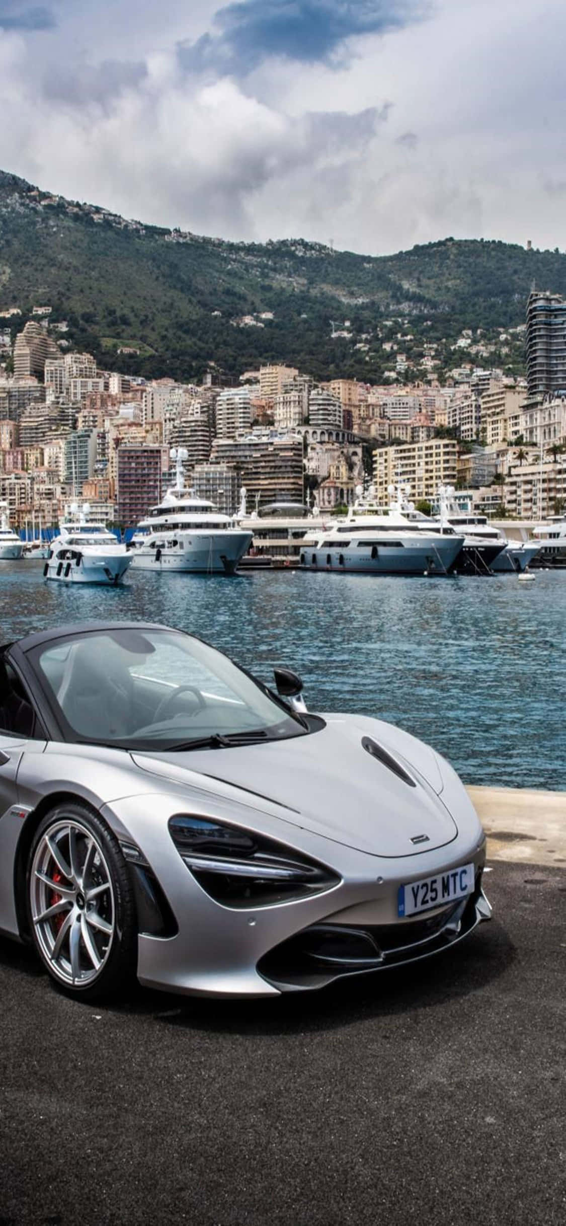 iPhone X McLaren 720s Monte Carlo Fundal