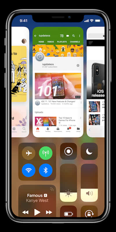 iPhone12 care afișează aplicația YouTube Fundal
