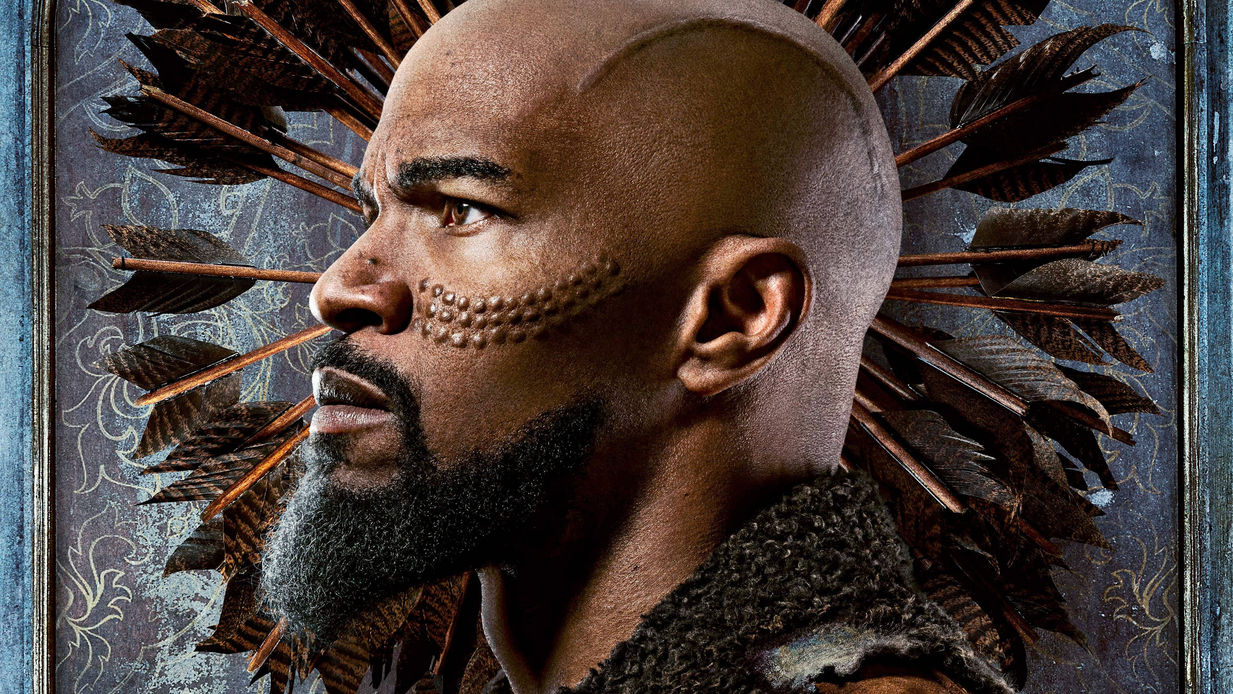 Jamie Foxx în rolul său de Robin Hood în filmul din 2018 Fundal