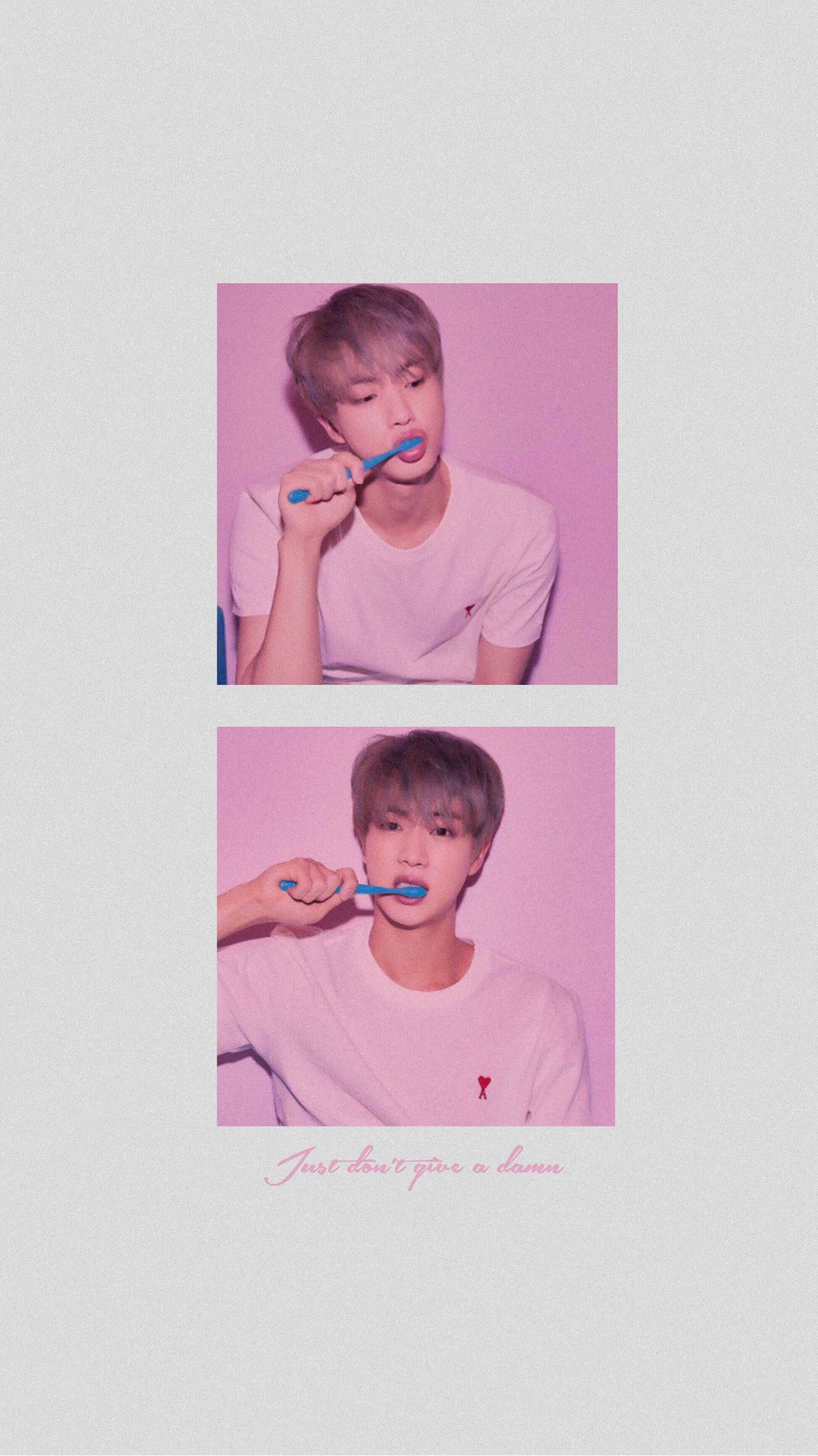 Jin din BTS drăguț periat dinții Fundal