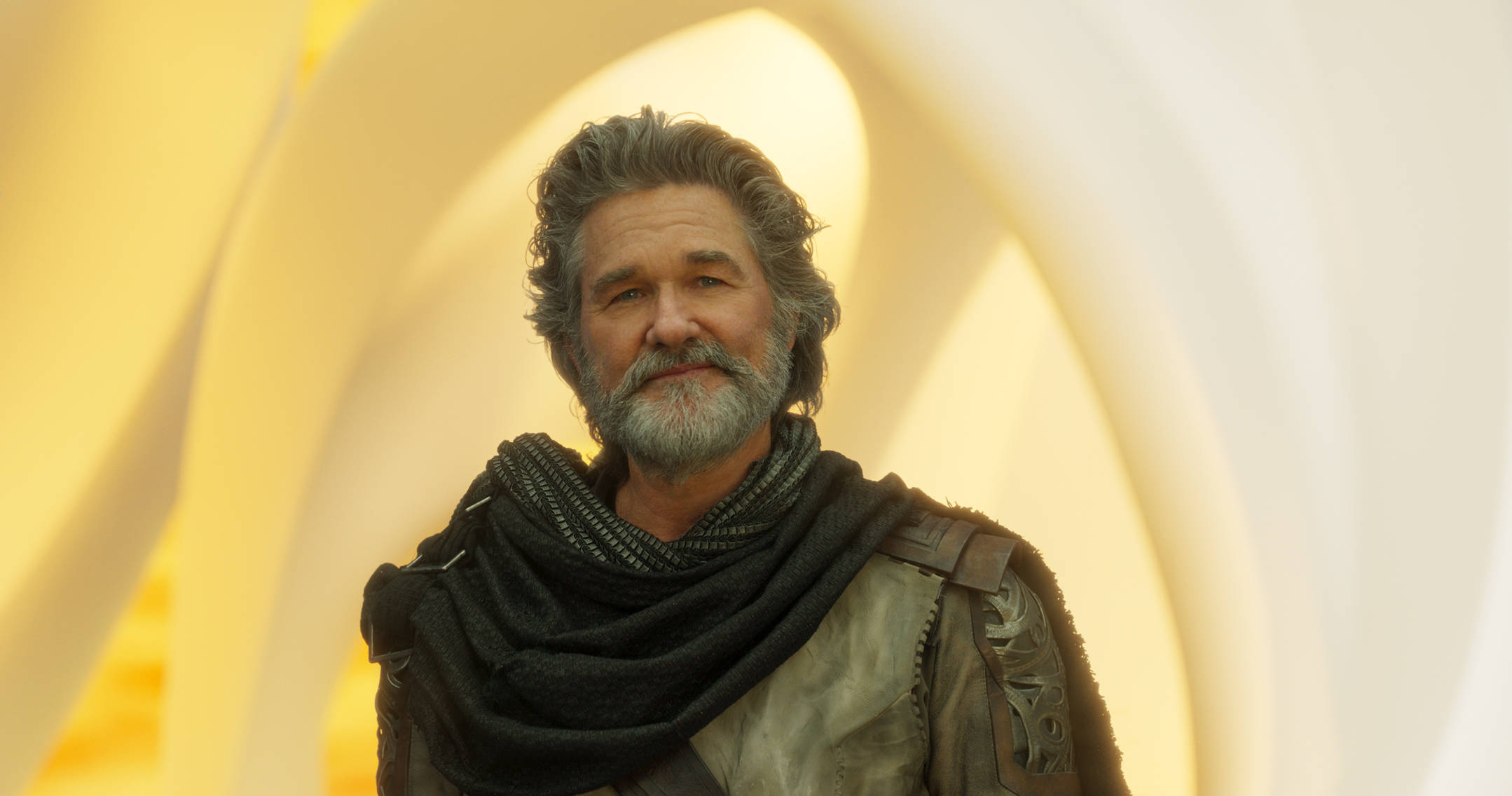 Kurt Russell Gardienii Galaxiei Fundal