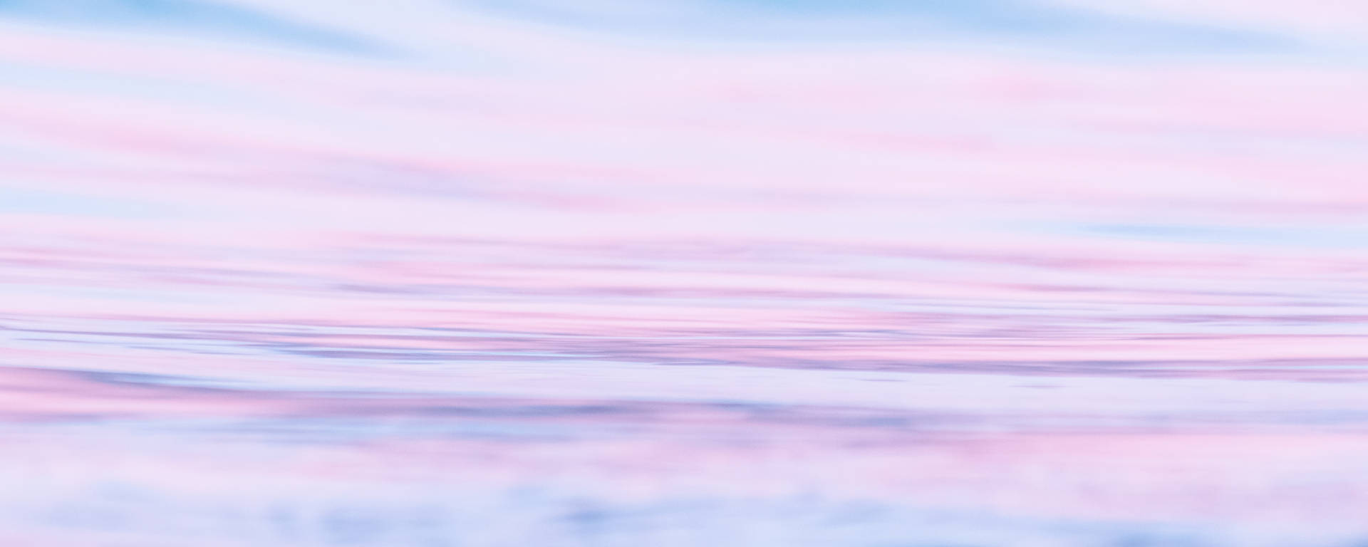 Legendă: Pastel Goth Enigmatic — Pastel Fundal