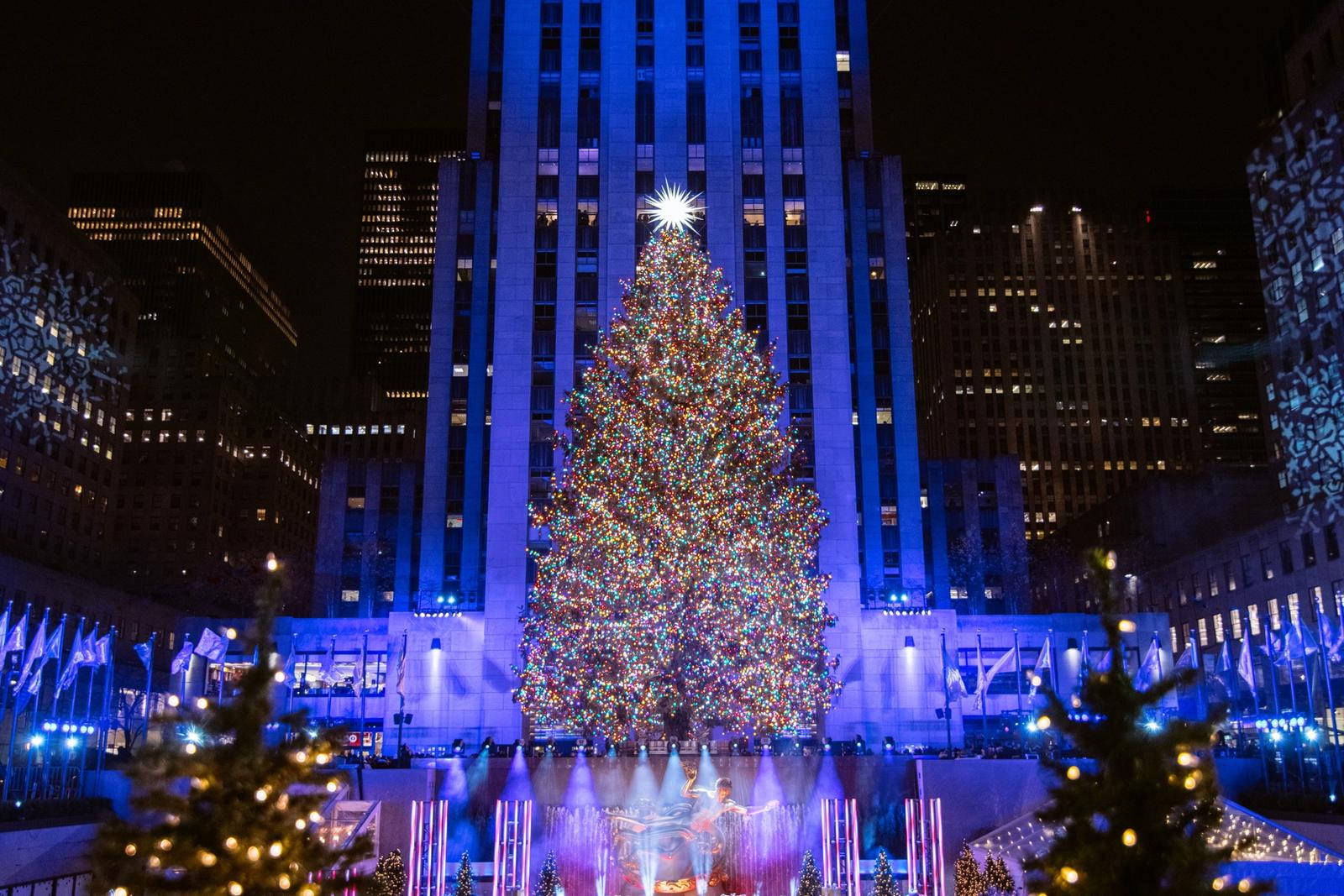 Lumini Albastre la Rockefeller Center Fundal