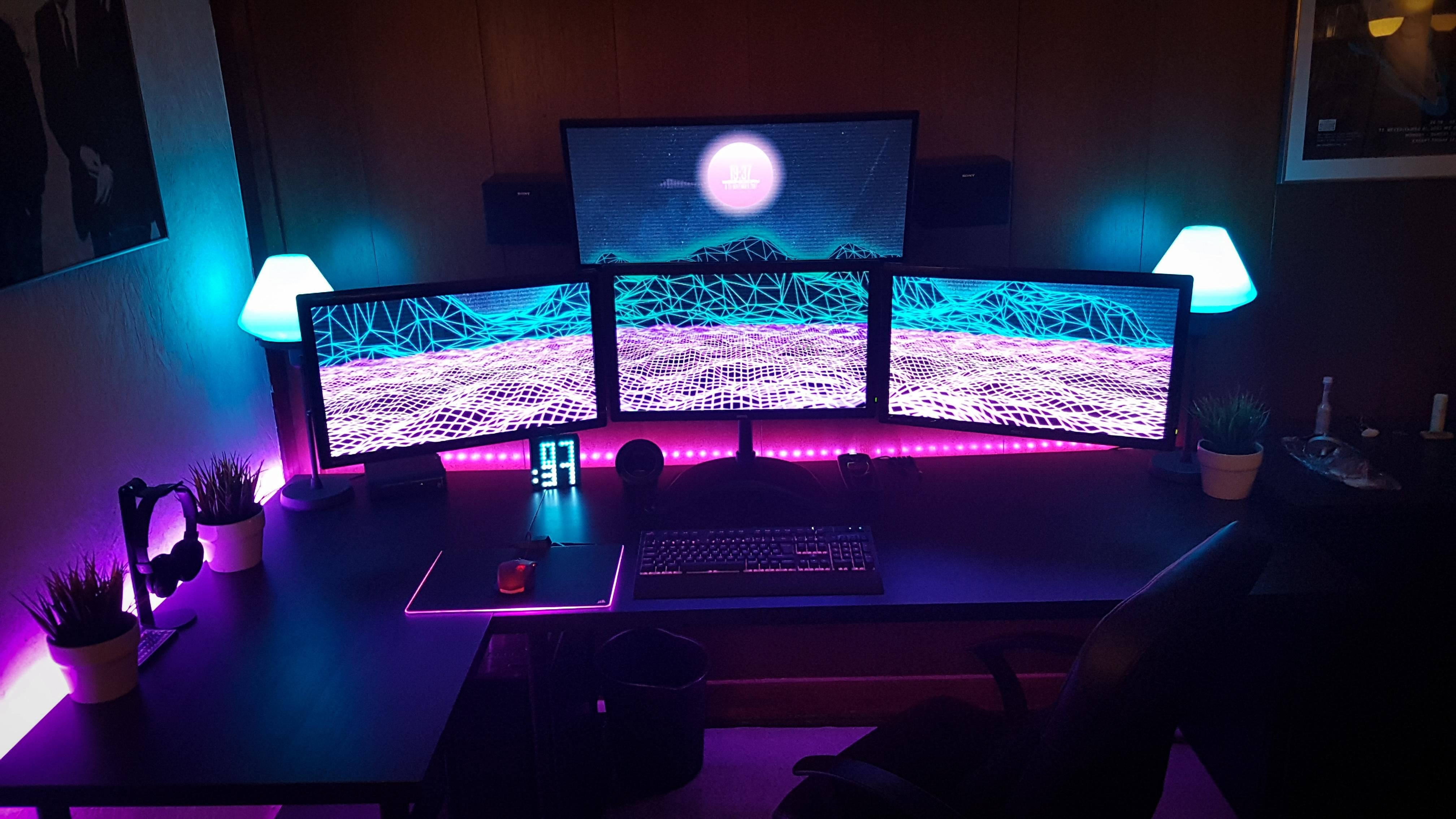 Lumini LED pentru Camera de Gaming Fundal