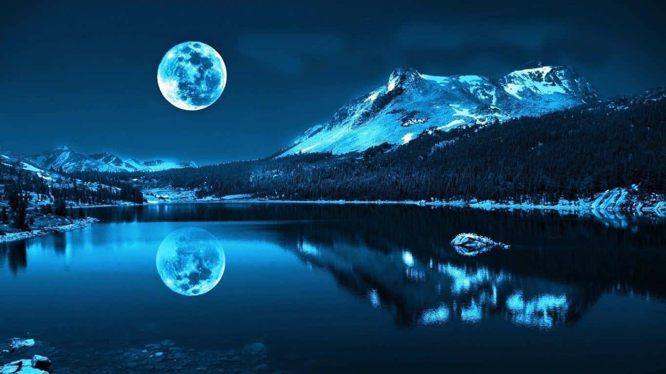 luna albastră se reflectă într-un lac Fundal