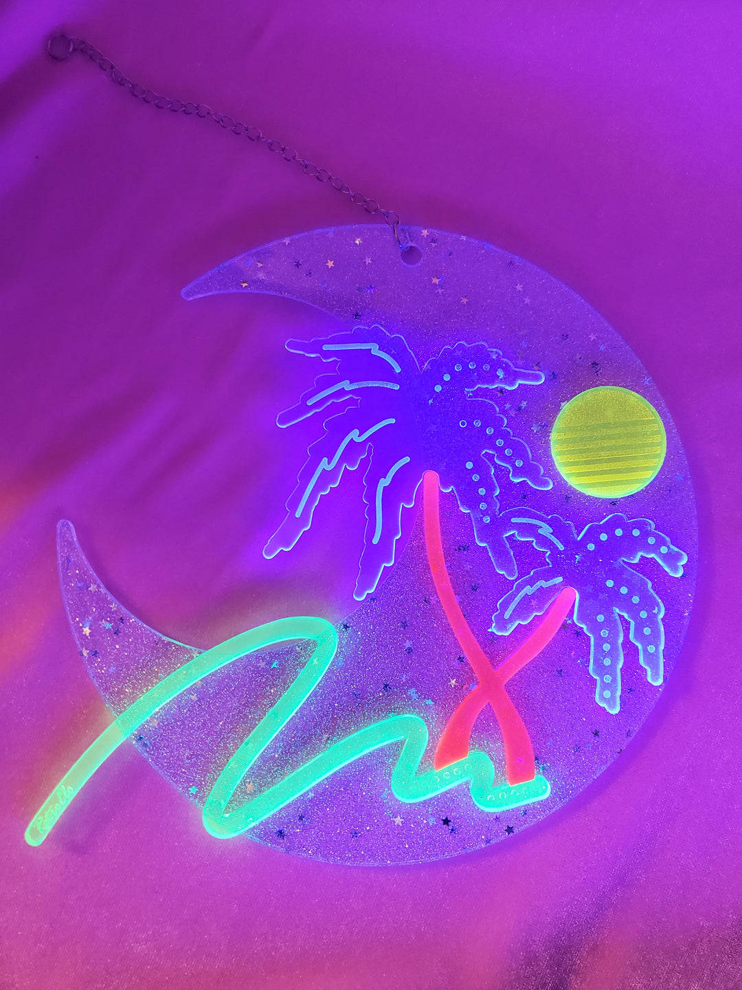 Lună neon luminescentă Fundal