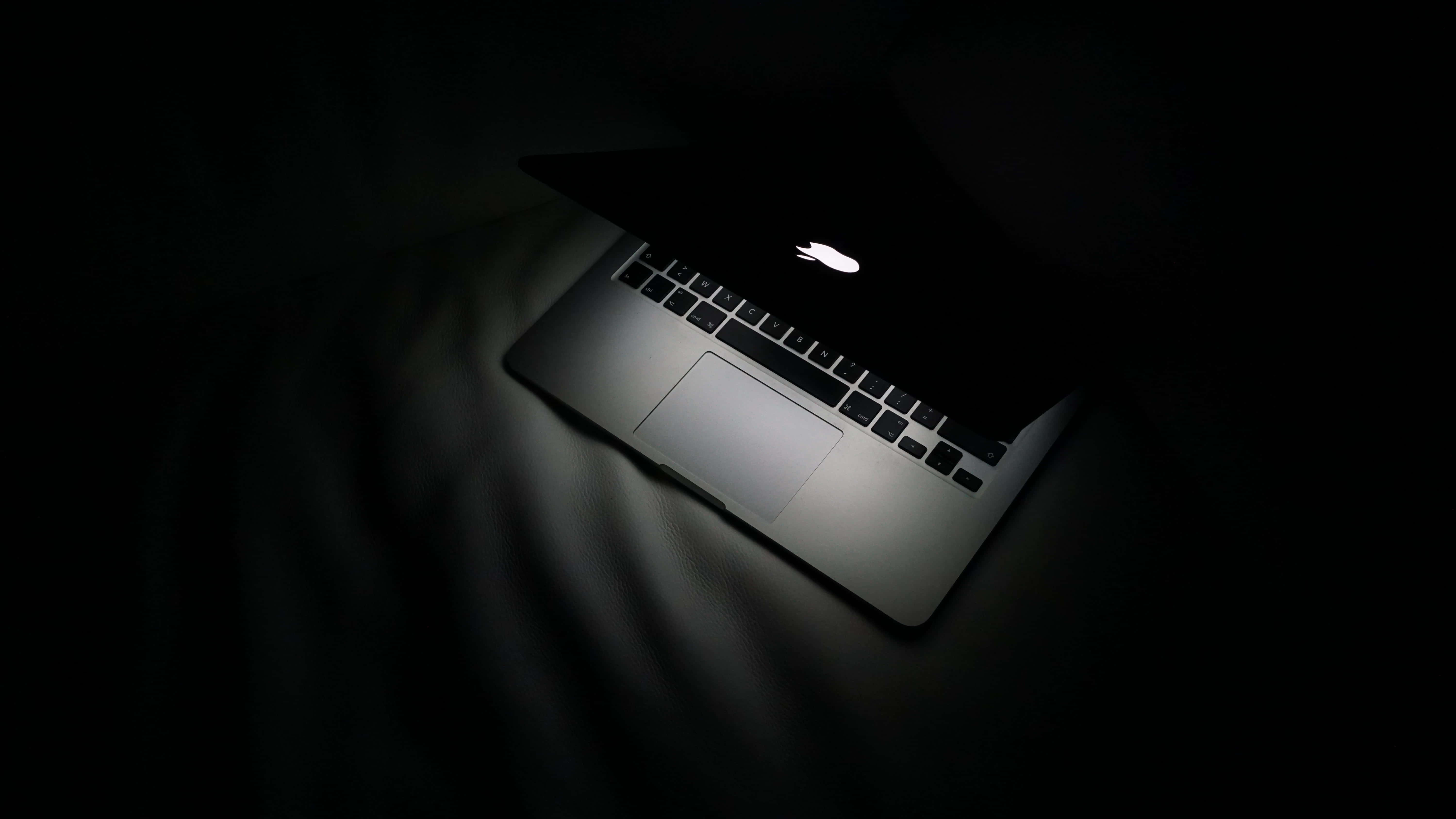 Macbook estetic - Design rafinat cu stil inovator. Fundal