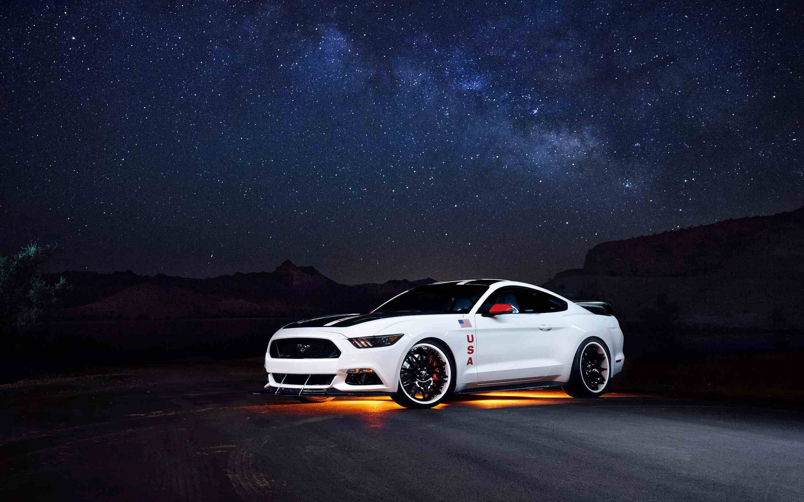 Mașină Cool Ford Mustang Alb Fundal