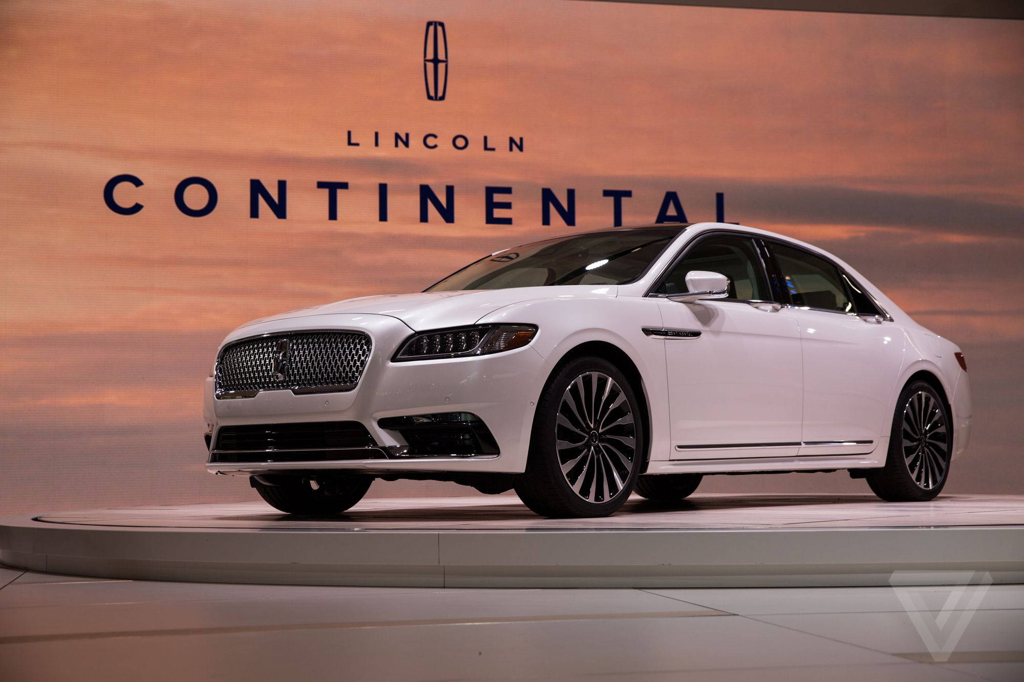 Mașina Lincoln la Salonul Auto din Detroit Fundal