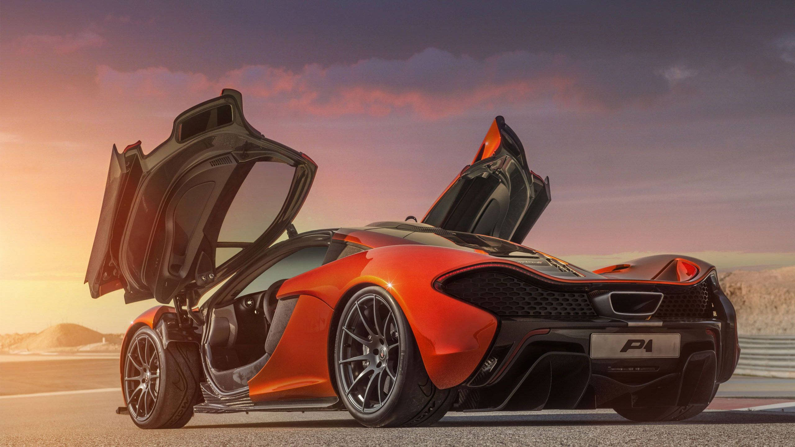 Mașini Foarte Cool McLaren Vulcan Fundal