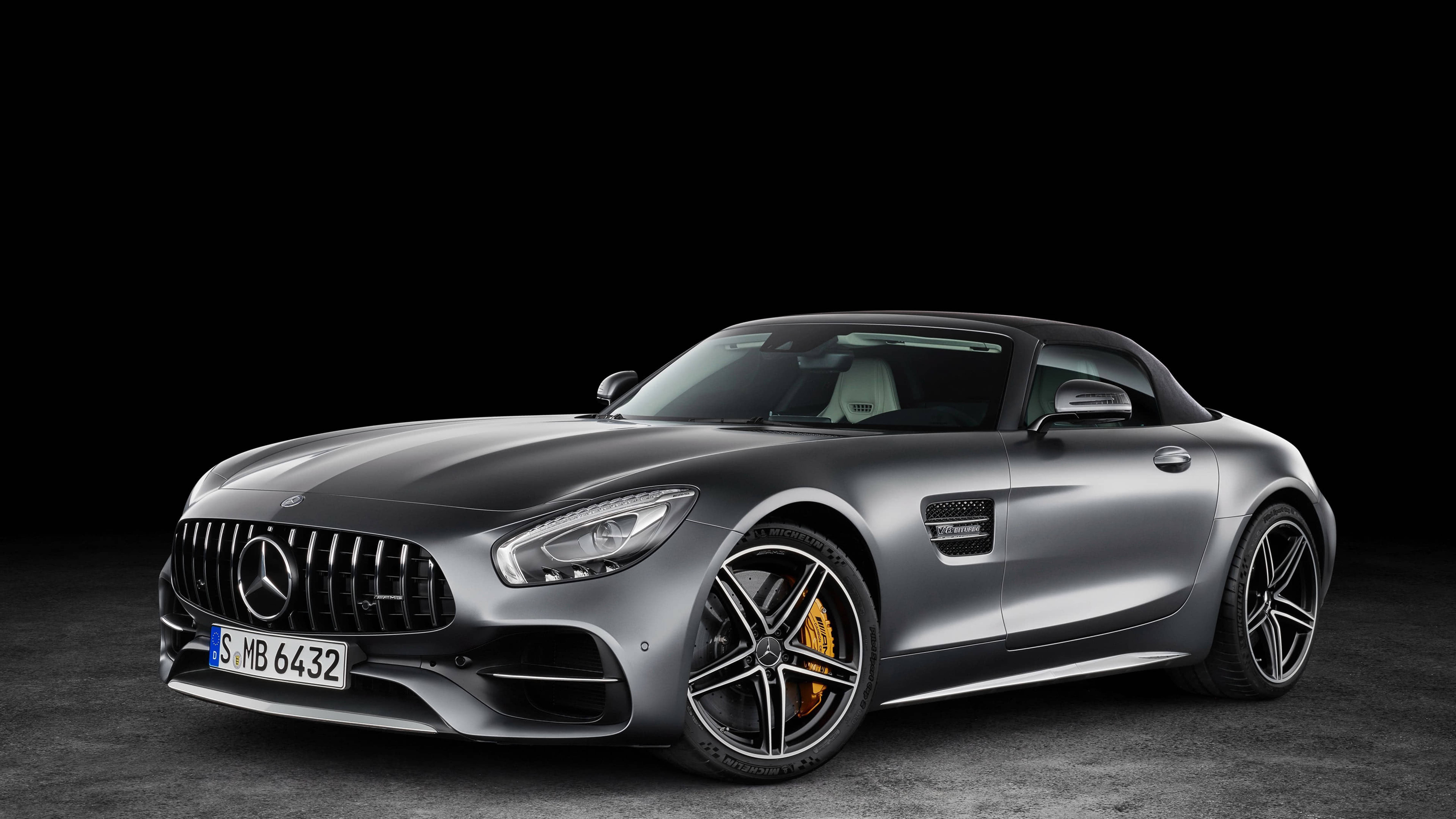 Mercedes AMG 4K Silver Estetică Auto Fundal