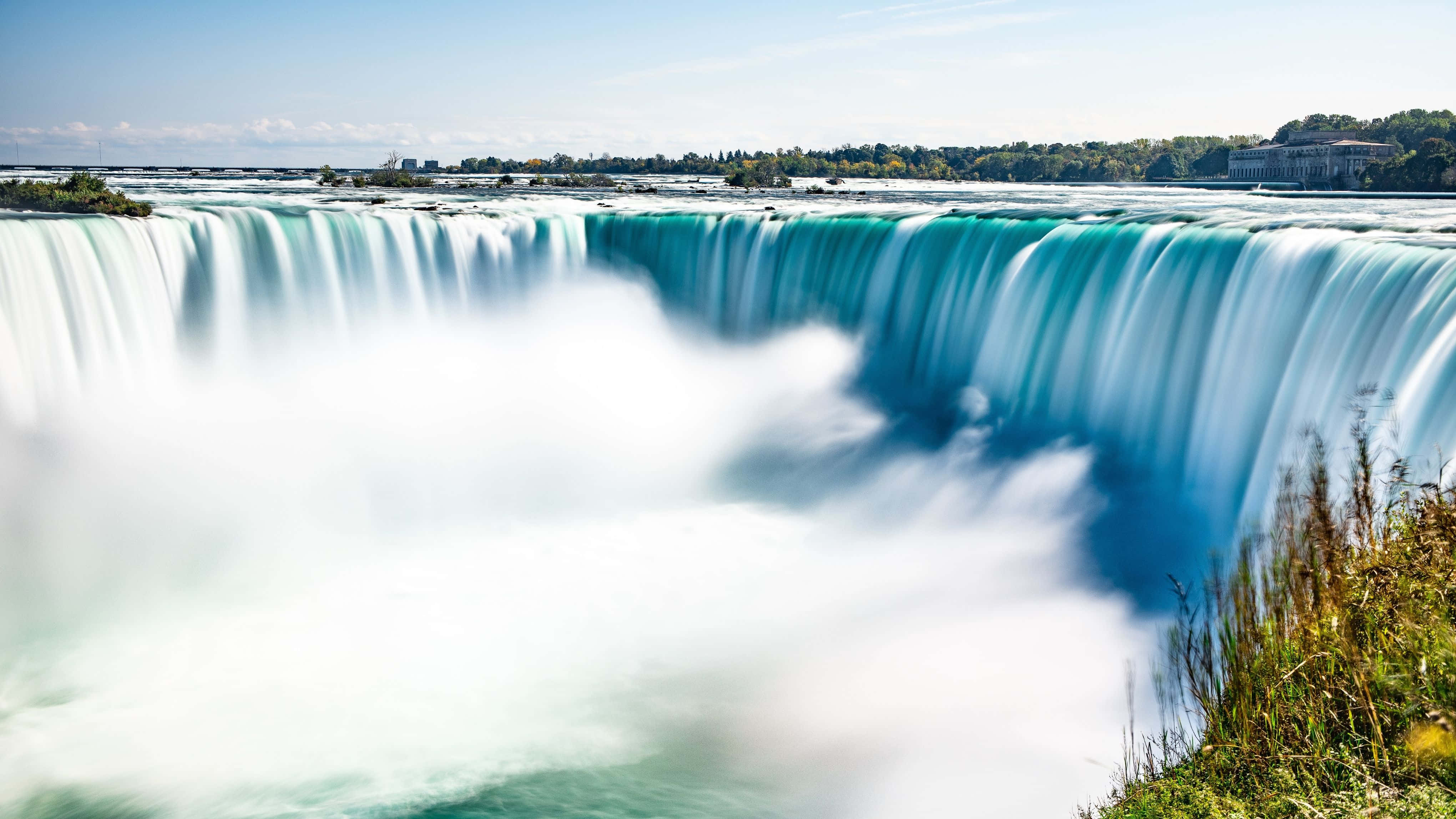 Monitor 4K Cascada Niagara Horseshoe Fundal