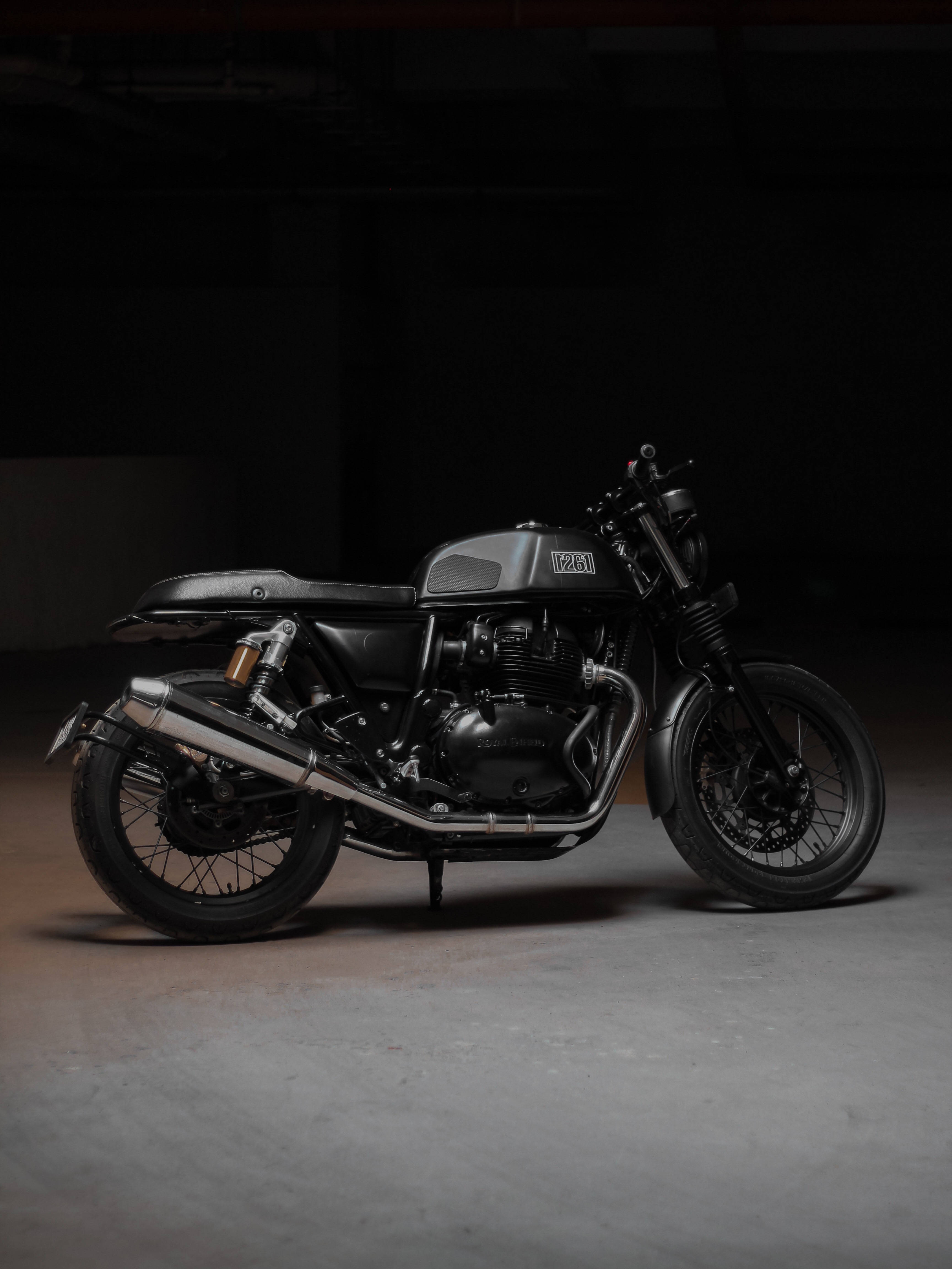 Motocicletă Neagră Impresionantă Întuneric 4K Fundal
