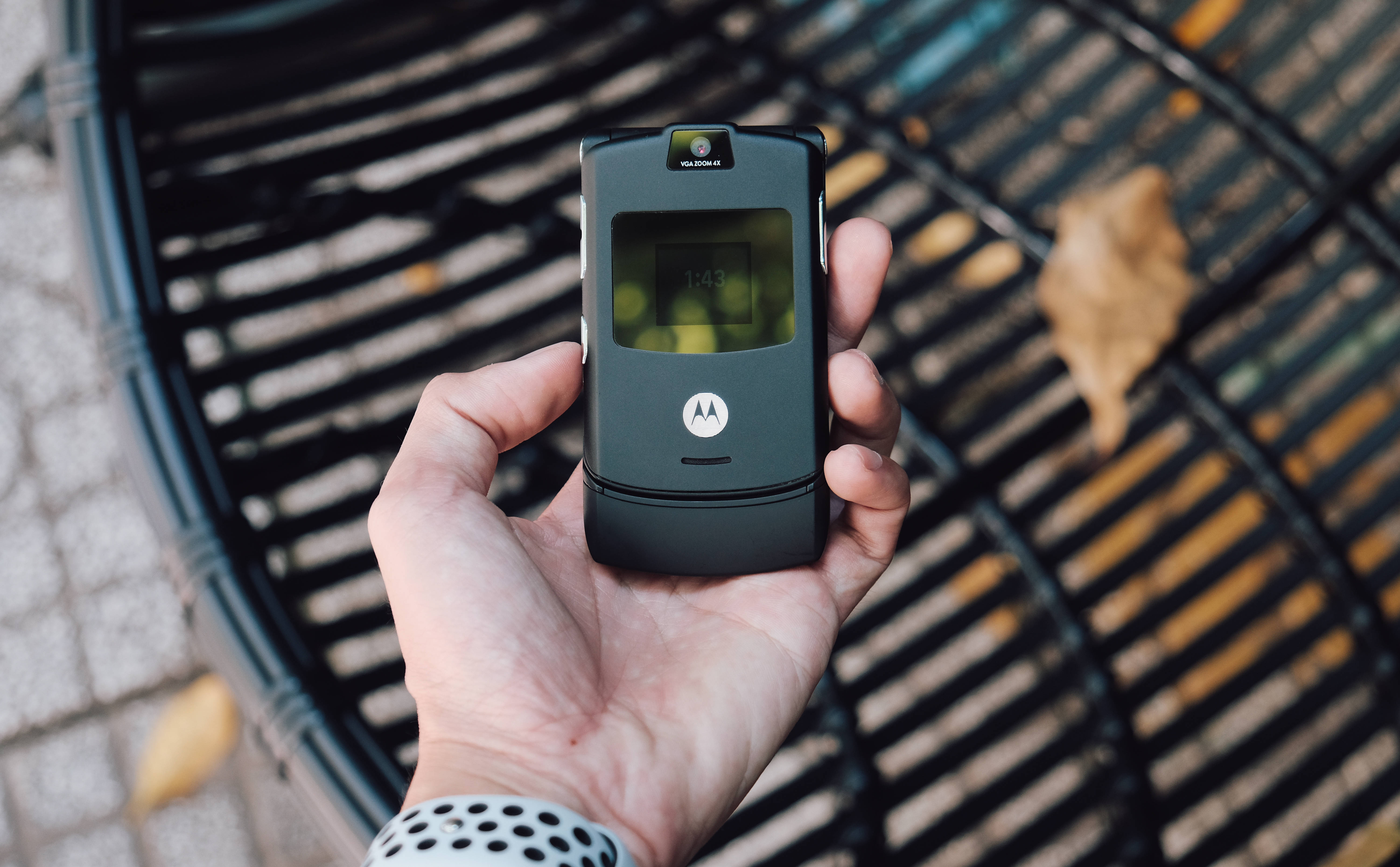 Motorola Flip Negru Fundal