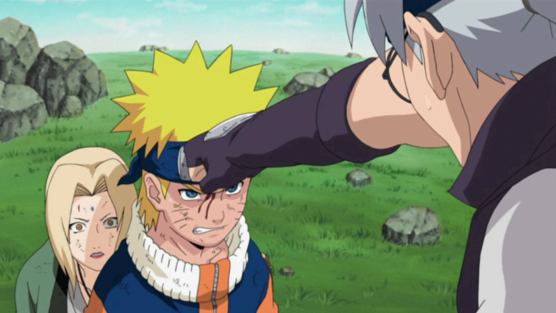 Naruto o protejează pe Tsunade Fundal