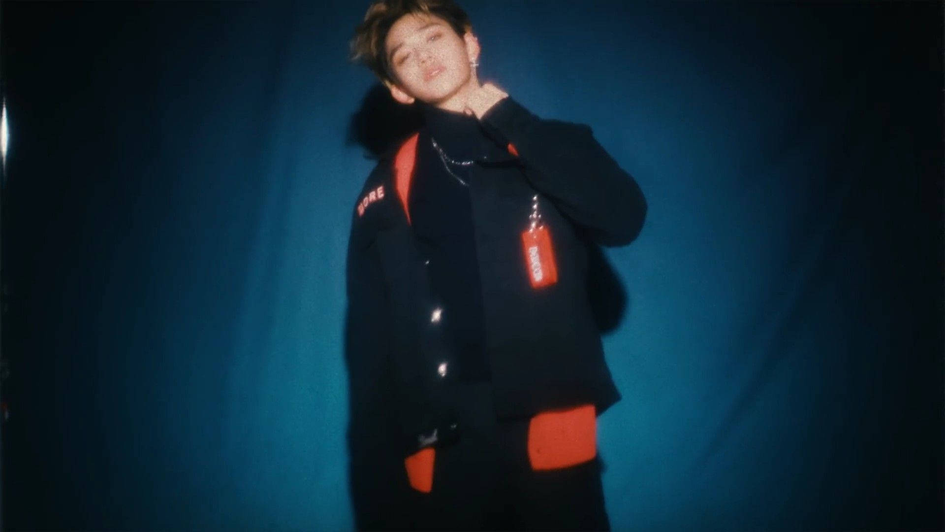 NCT Lucas neclar Fundal