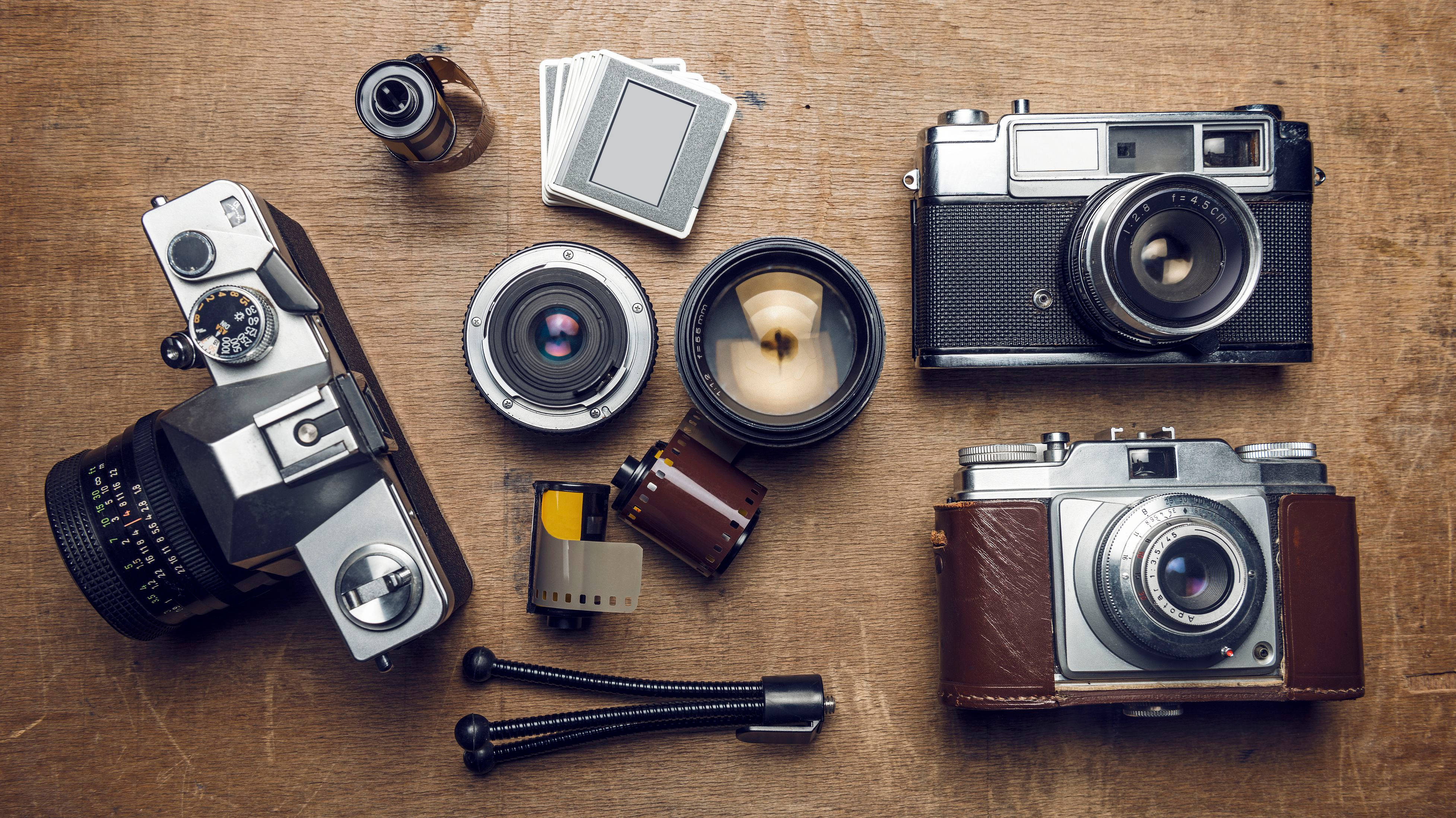 Nostalgic Camera Evolution Fundal