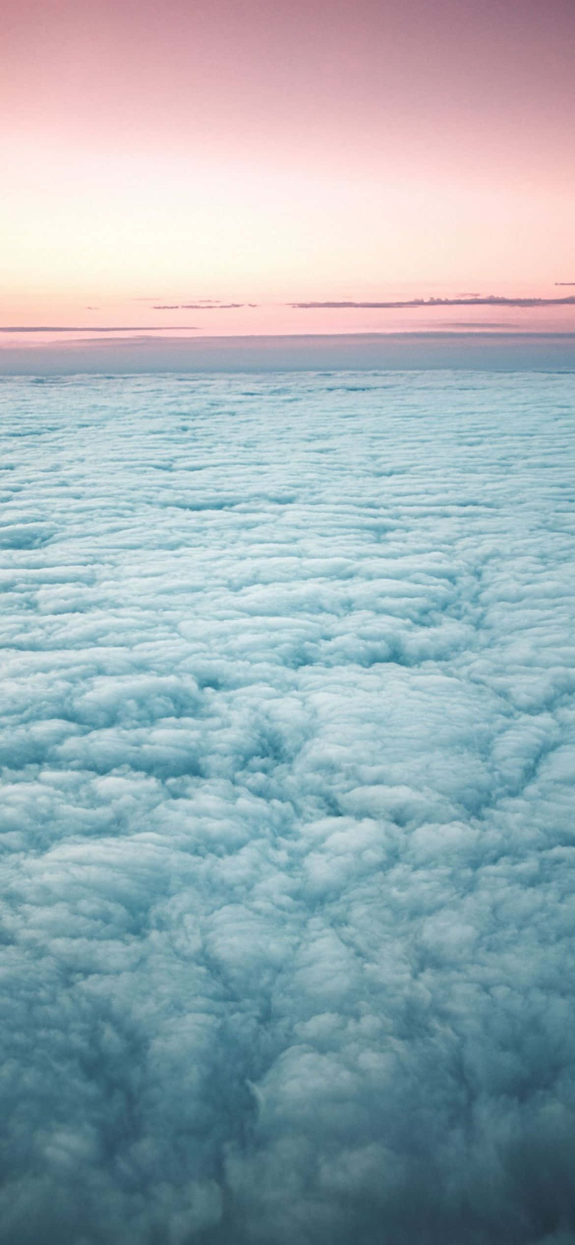 O vedere aeriană magnifică a cerului nopții. Fundal