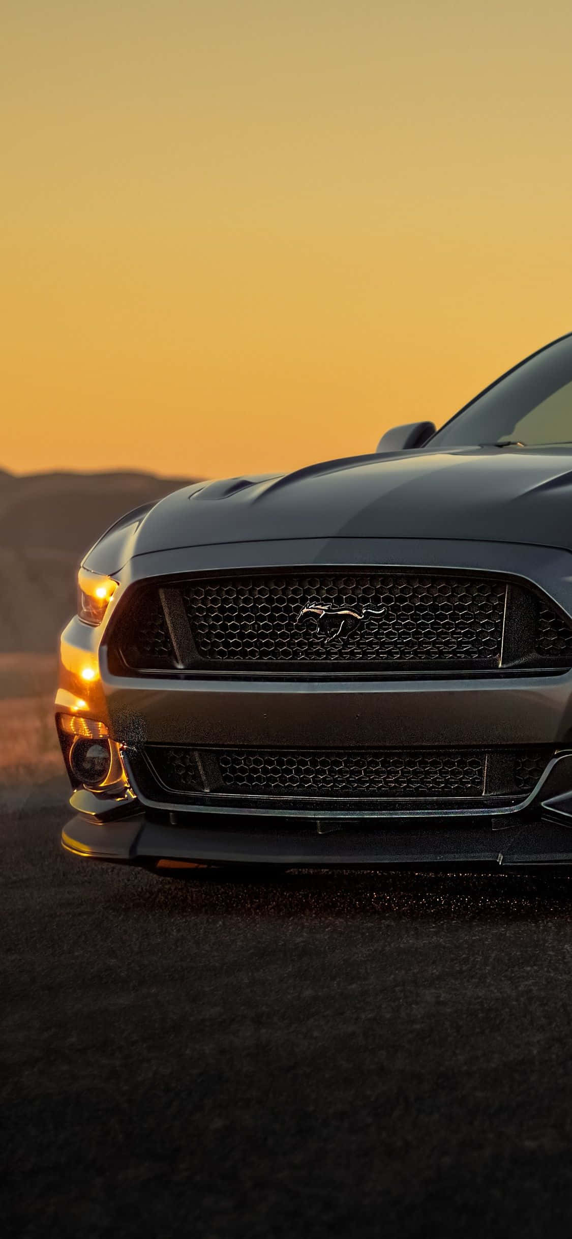 Obține cel mai nou Ford Mustang pe telefonul tău Fundal