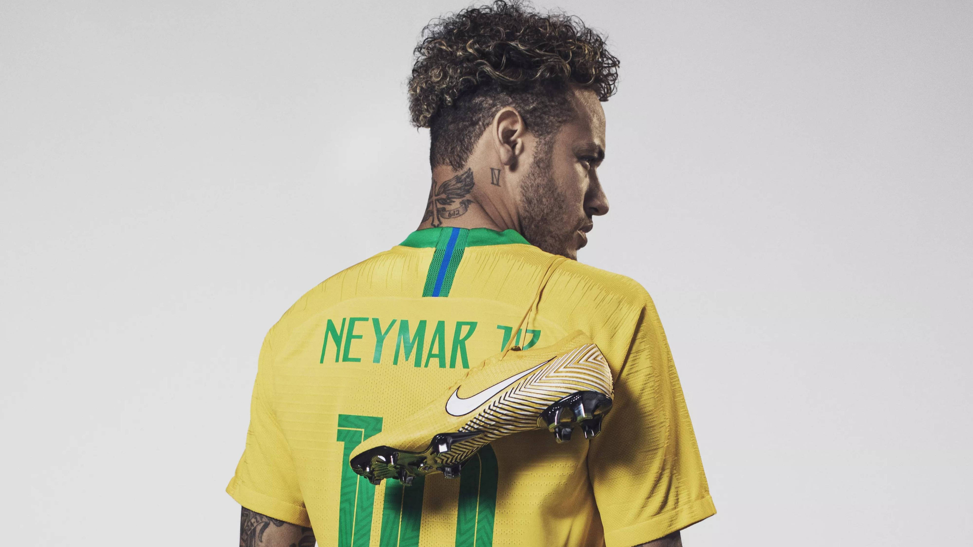 Pantof Nike Galben Neymar 4K Fundal