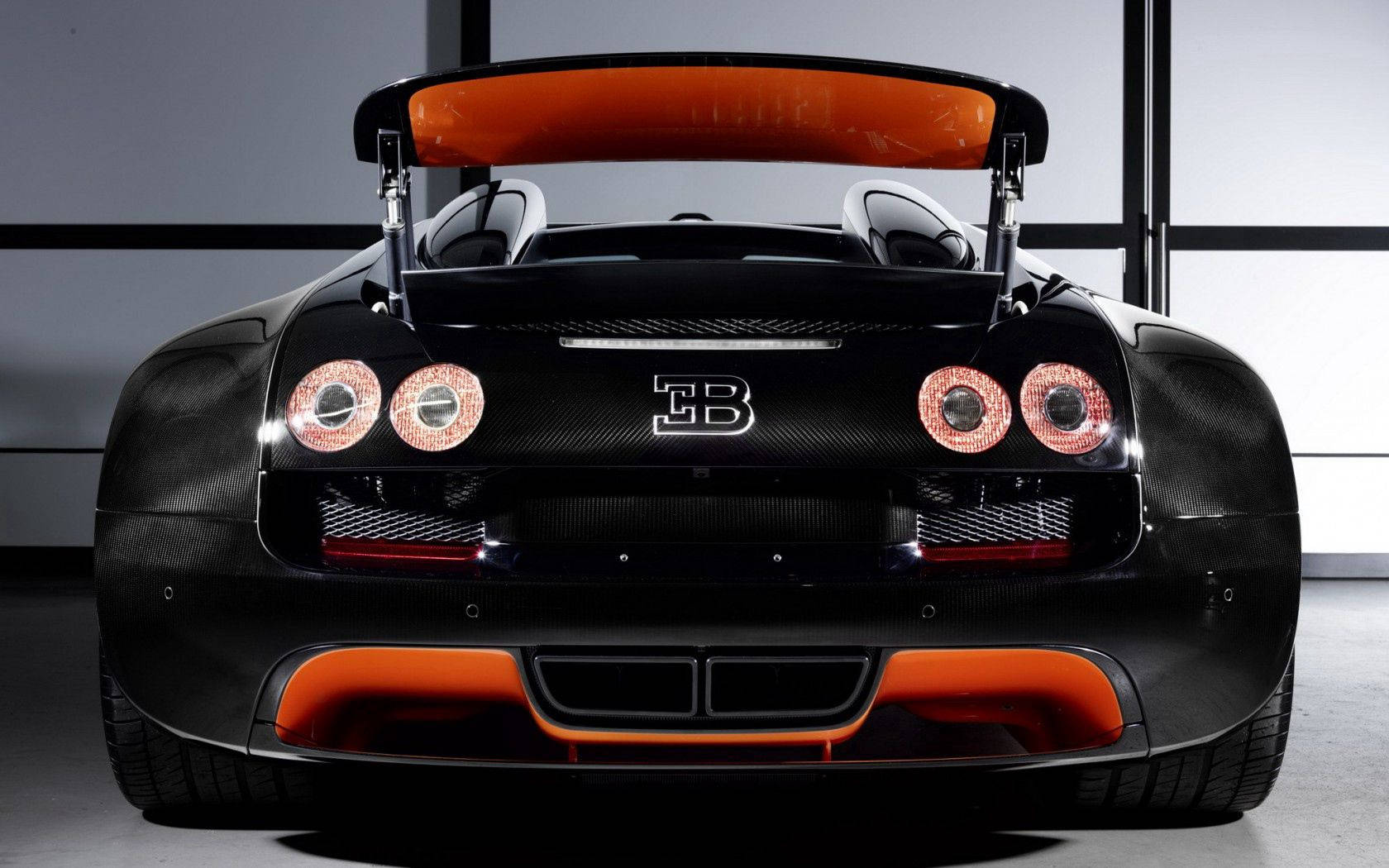 Tapet cu partea spate a unui Bugatti Veyron — Bugatti Fundal