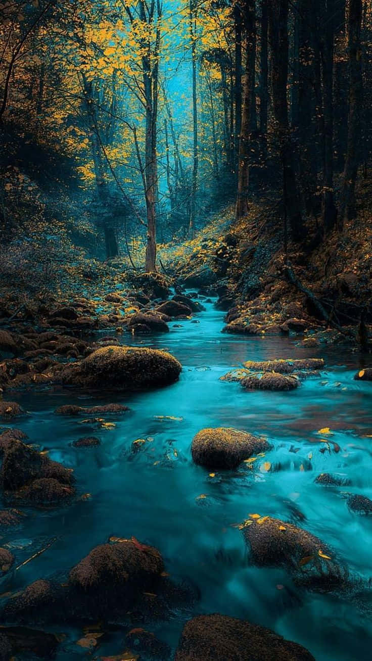Peisaj natural cu râu albastru Fundal