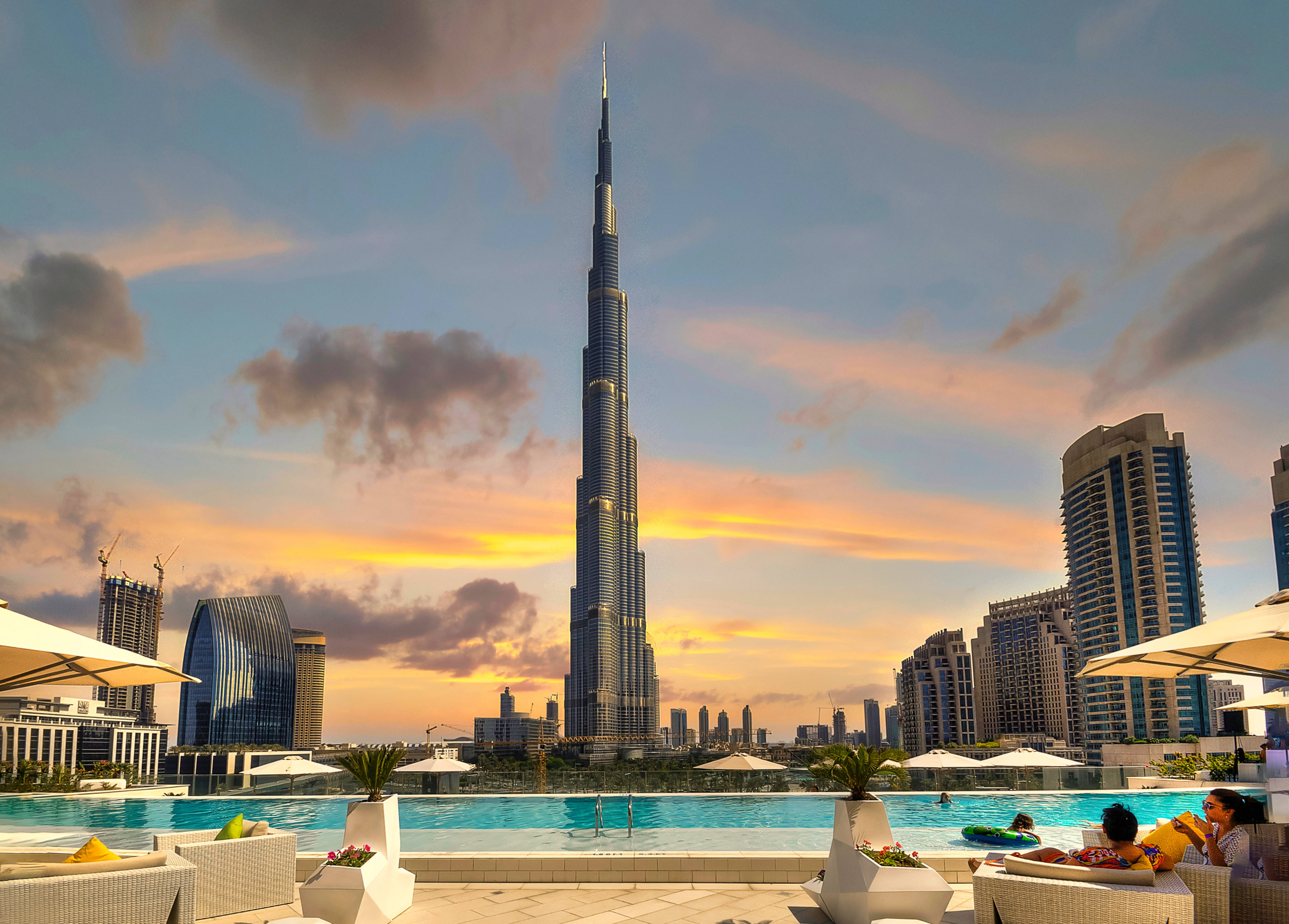 Pitorescul Burj Khalifa din Dubai Fundal