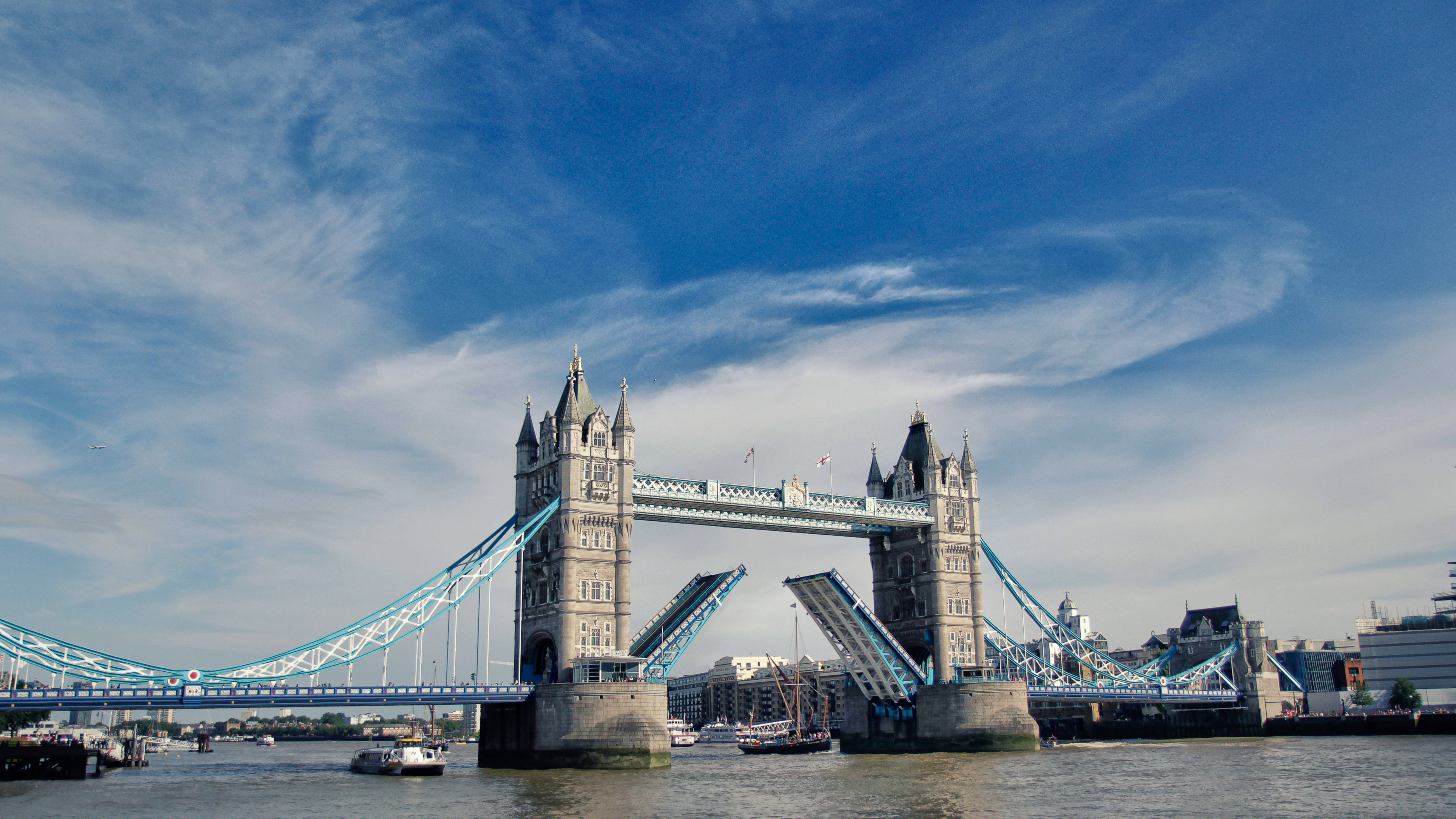 Podul Tower Bridge Închis în Londra Fundal