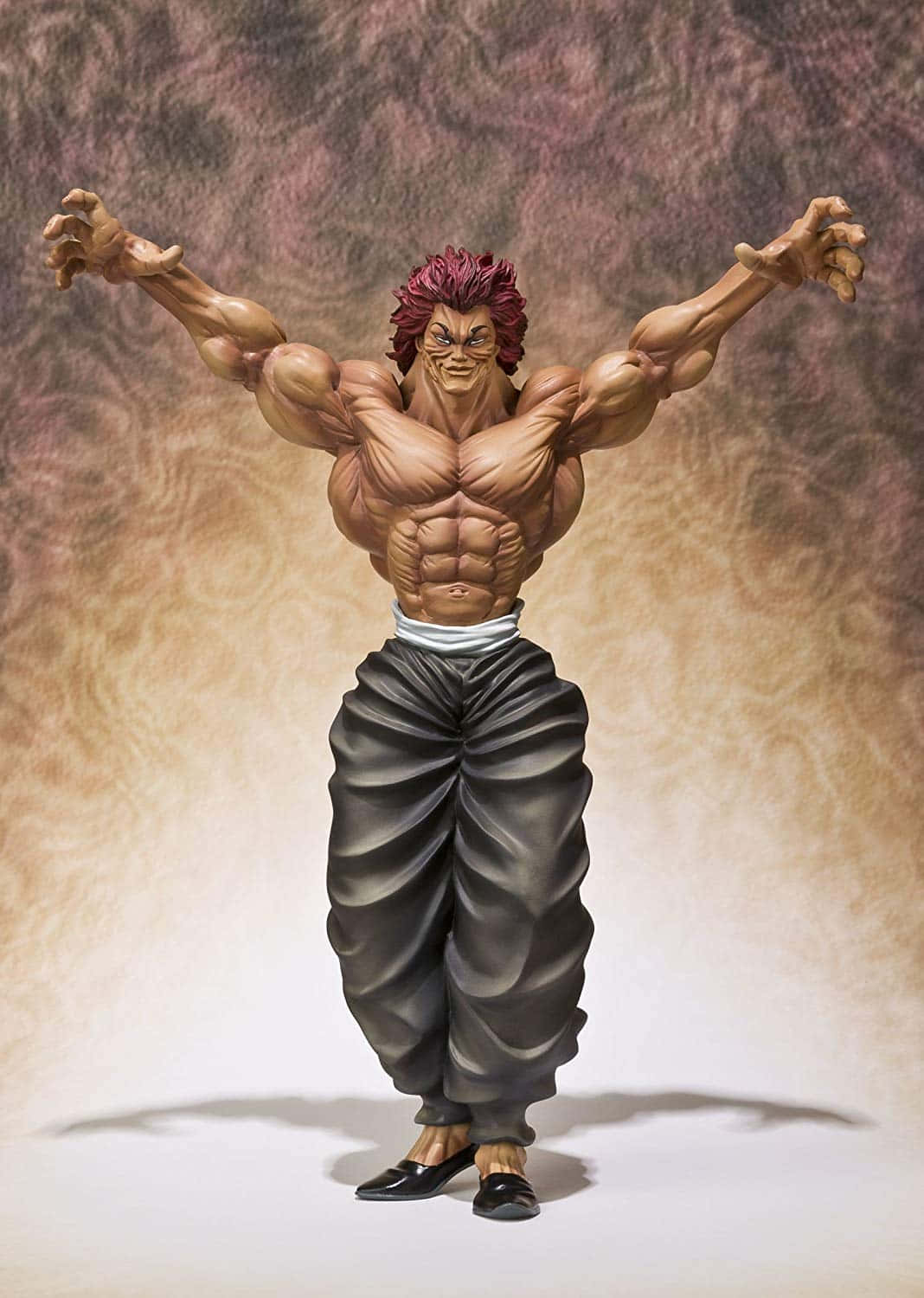 Portretul complet al lui Yujiro Hanma Fundal
