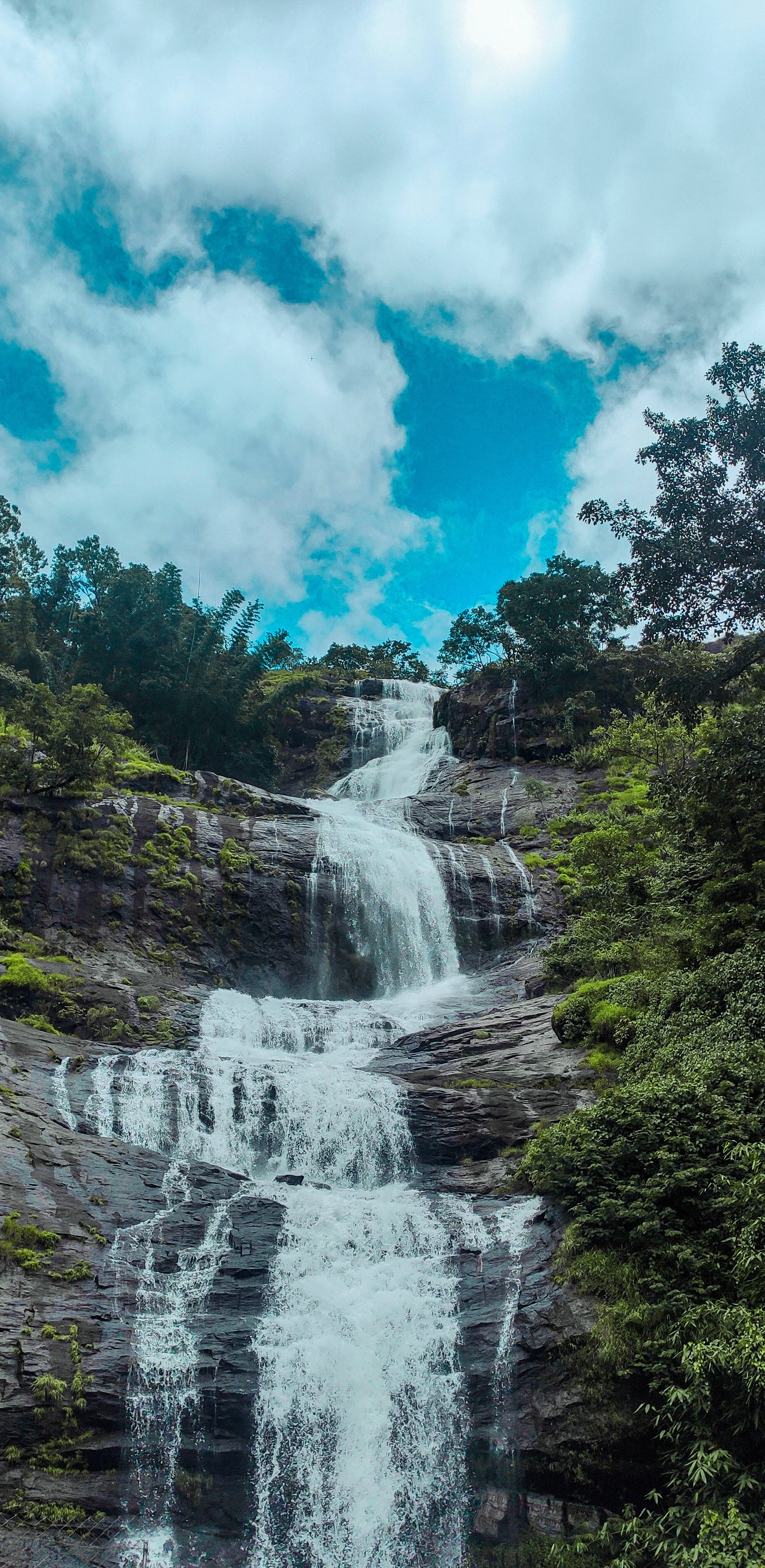 Poveste Instagram Cascada Cheeyappara Fundal
