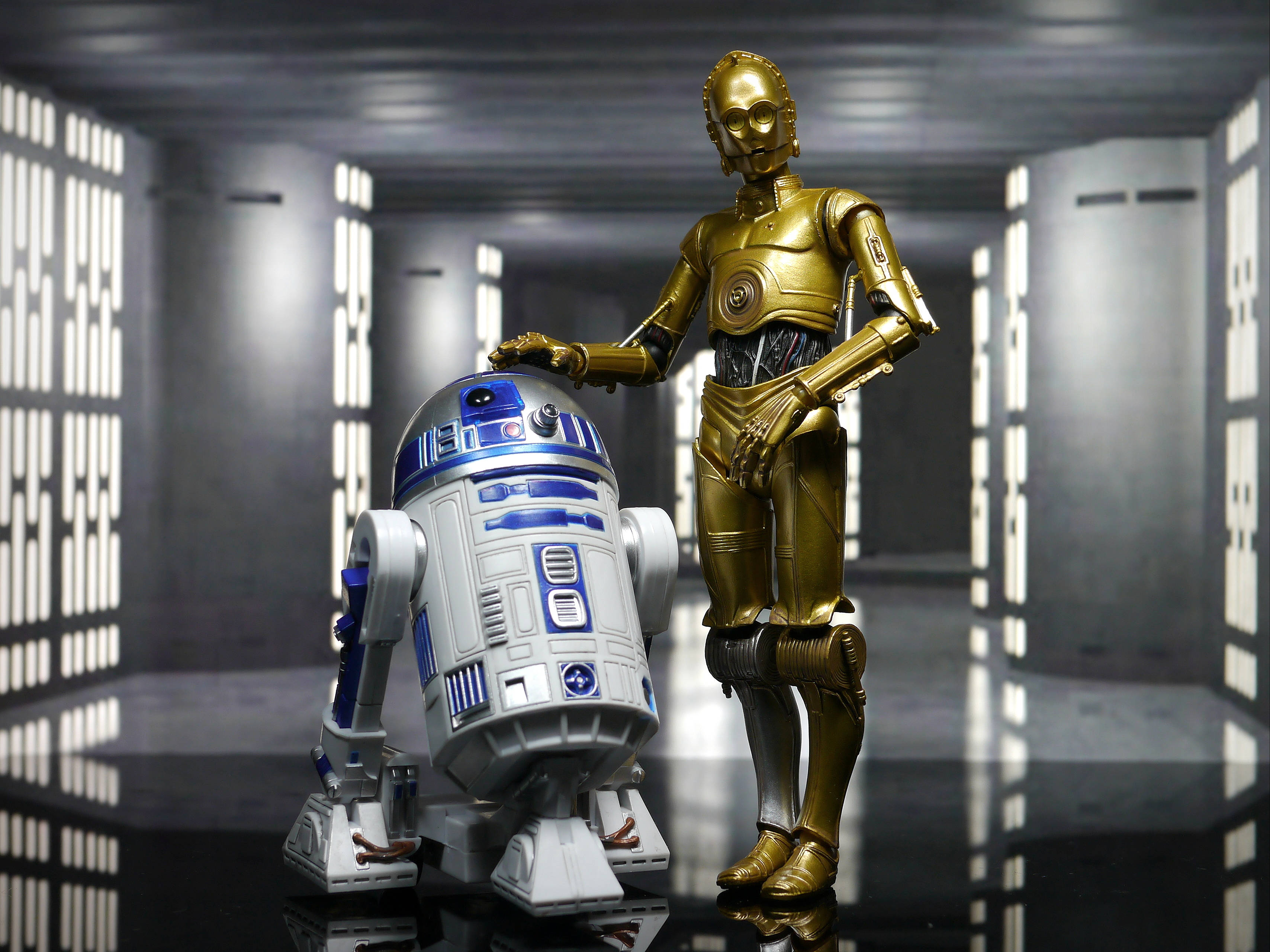 Prietenii Droizi C3PO R2D2 Fundal