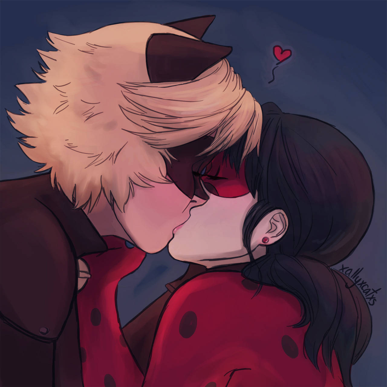 Pupic romantic între Ladybug și Cat Noir Fundal