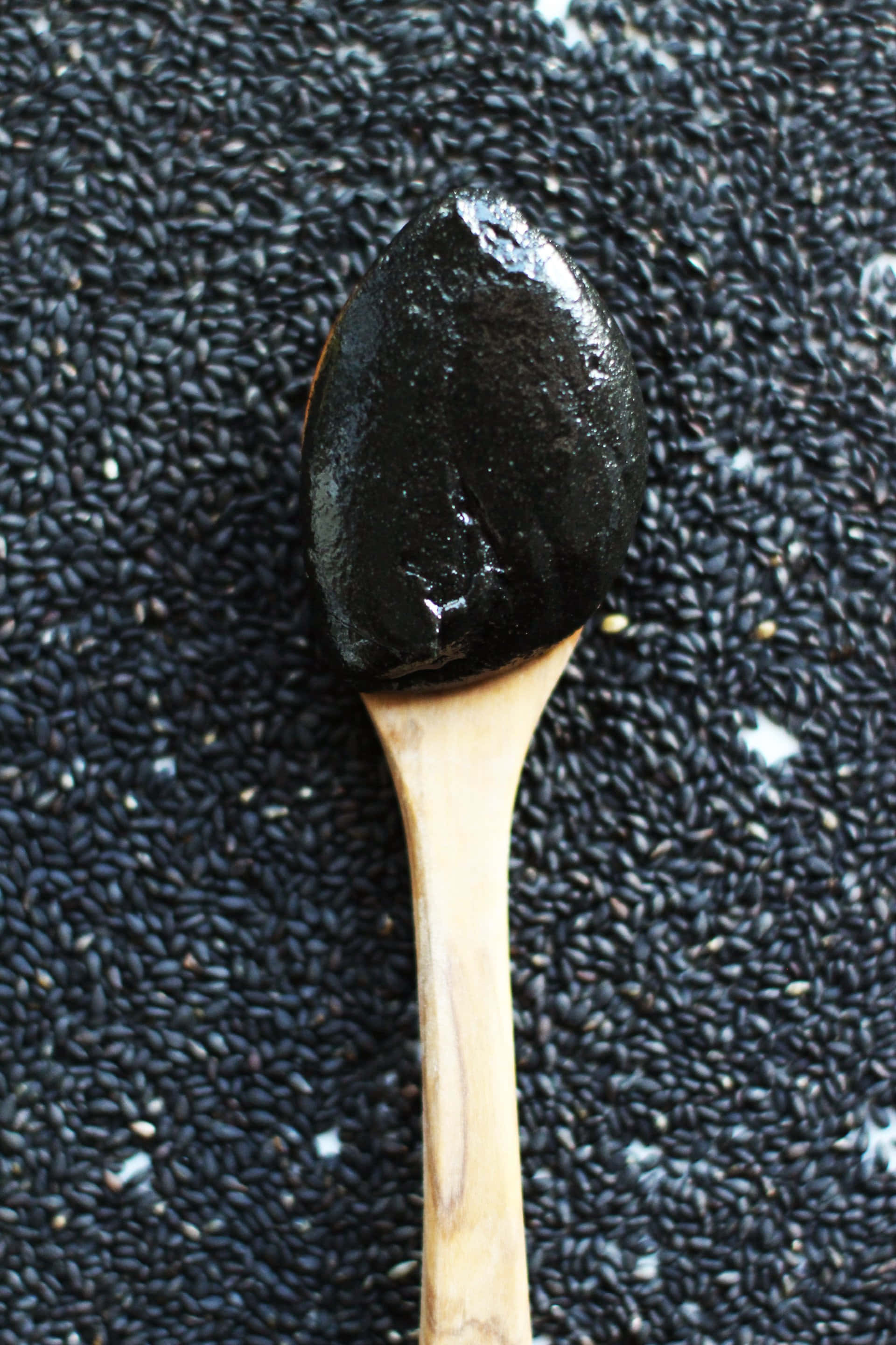 "Puterea Susanei Negre" Fundal