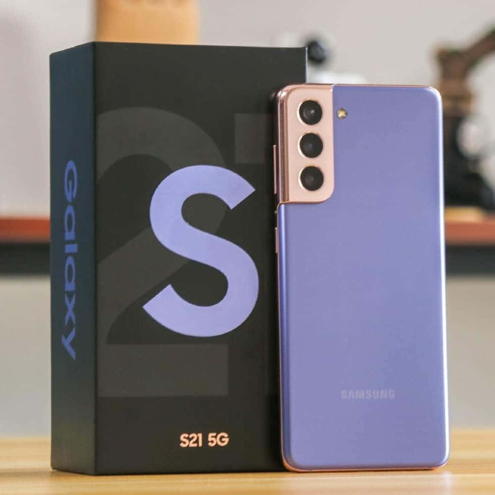 Rămâi conectat cu revoluționarul Galaxy S10 Fundal