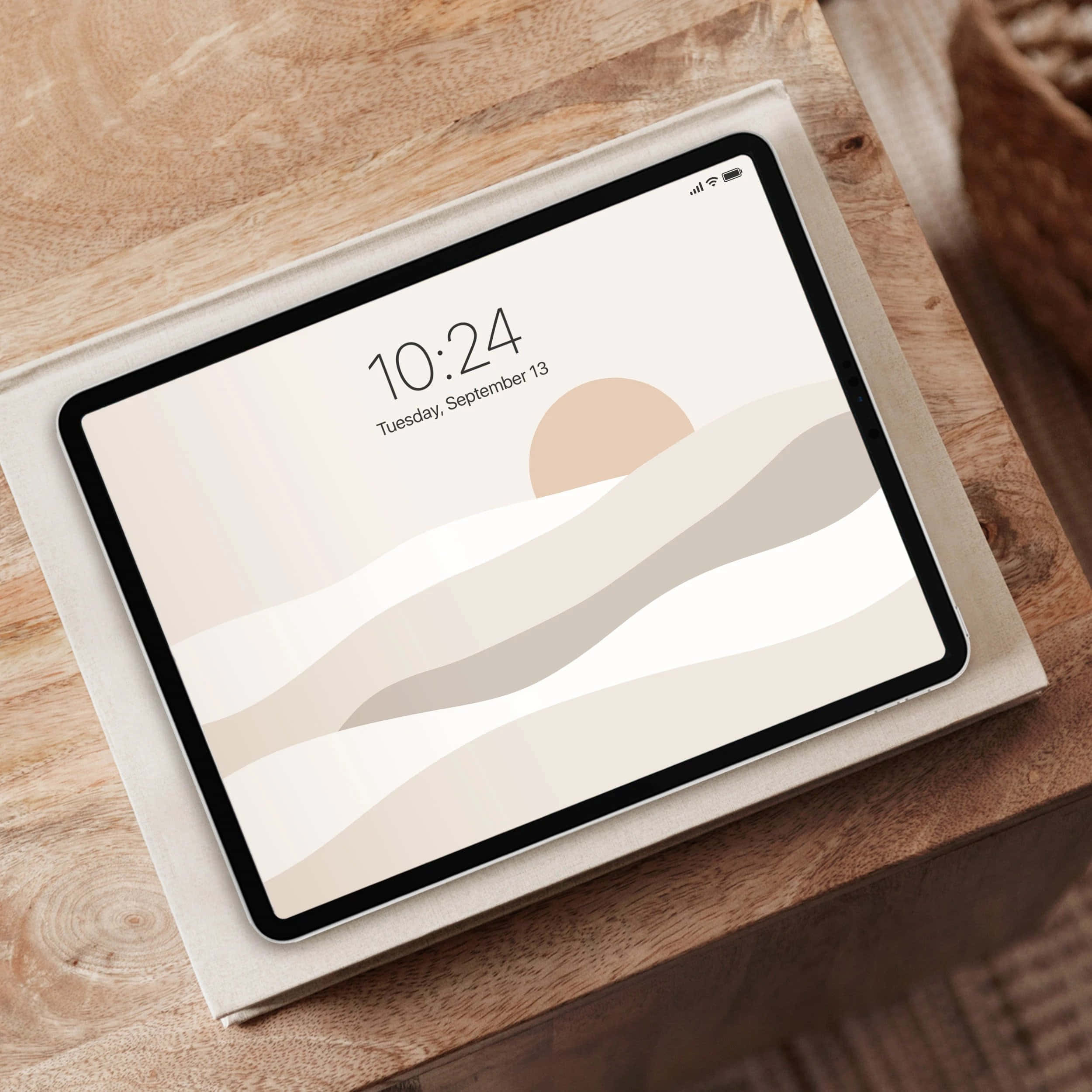 „Rămâi creativ cu iPad-ul estetic.” Fundal