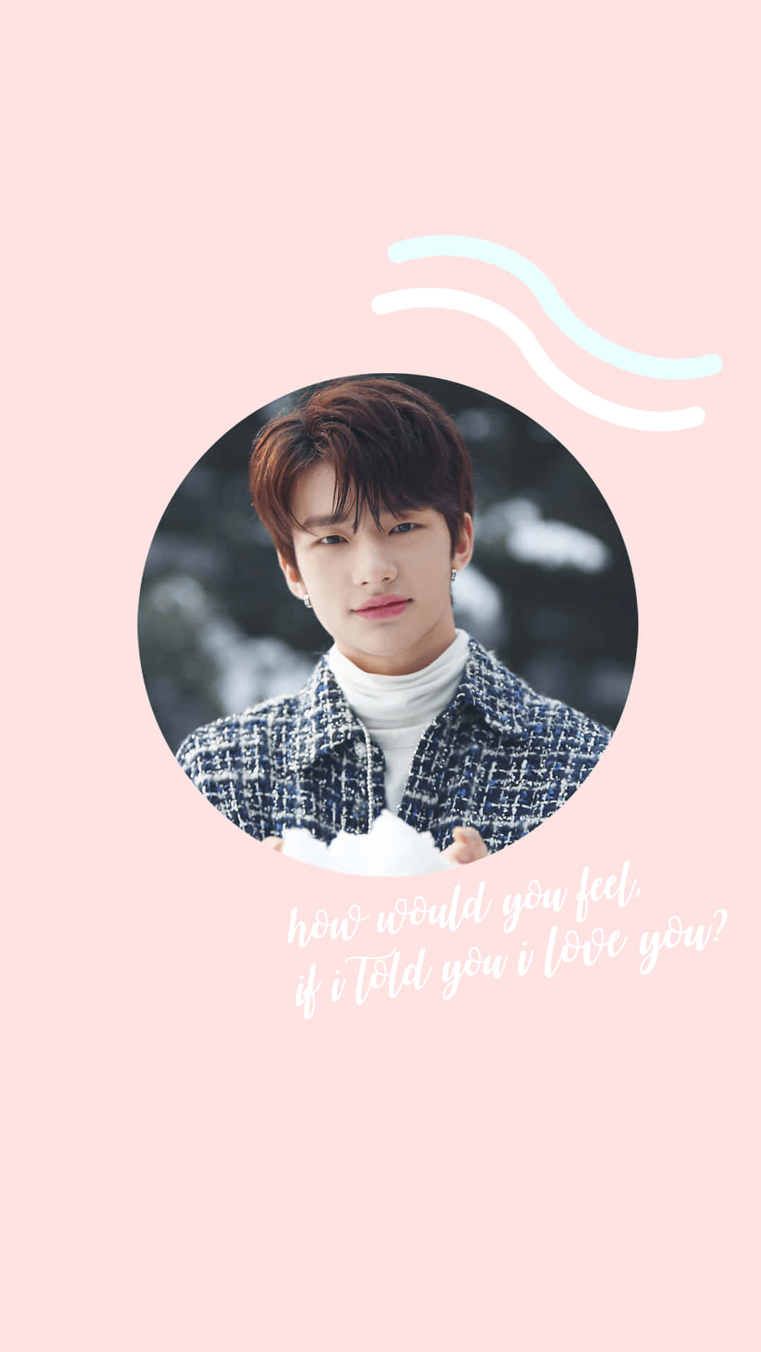 Rapperul sud-coreean Hyunjin cu estetică roz pastel Fundal