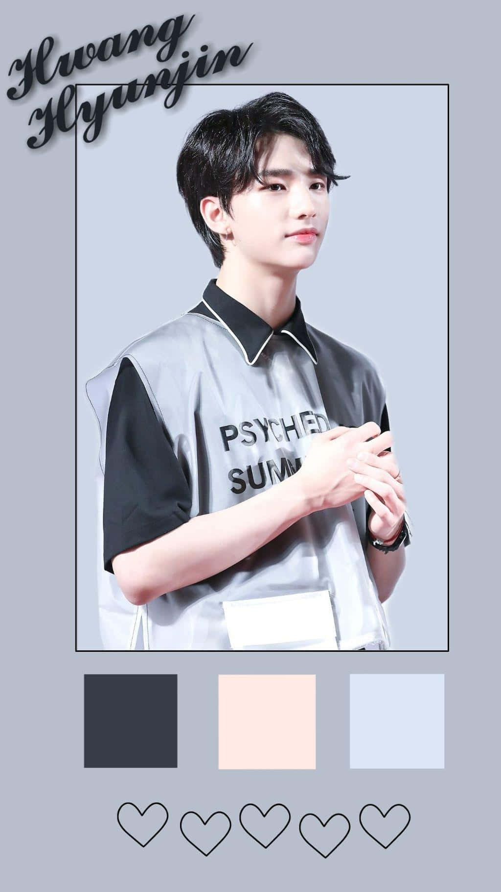 Rapperul sud-coreean Hwang Hyunjin pe fundal gri Fundal