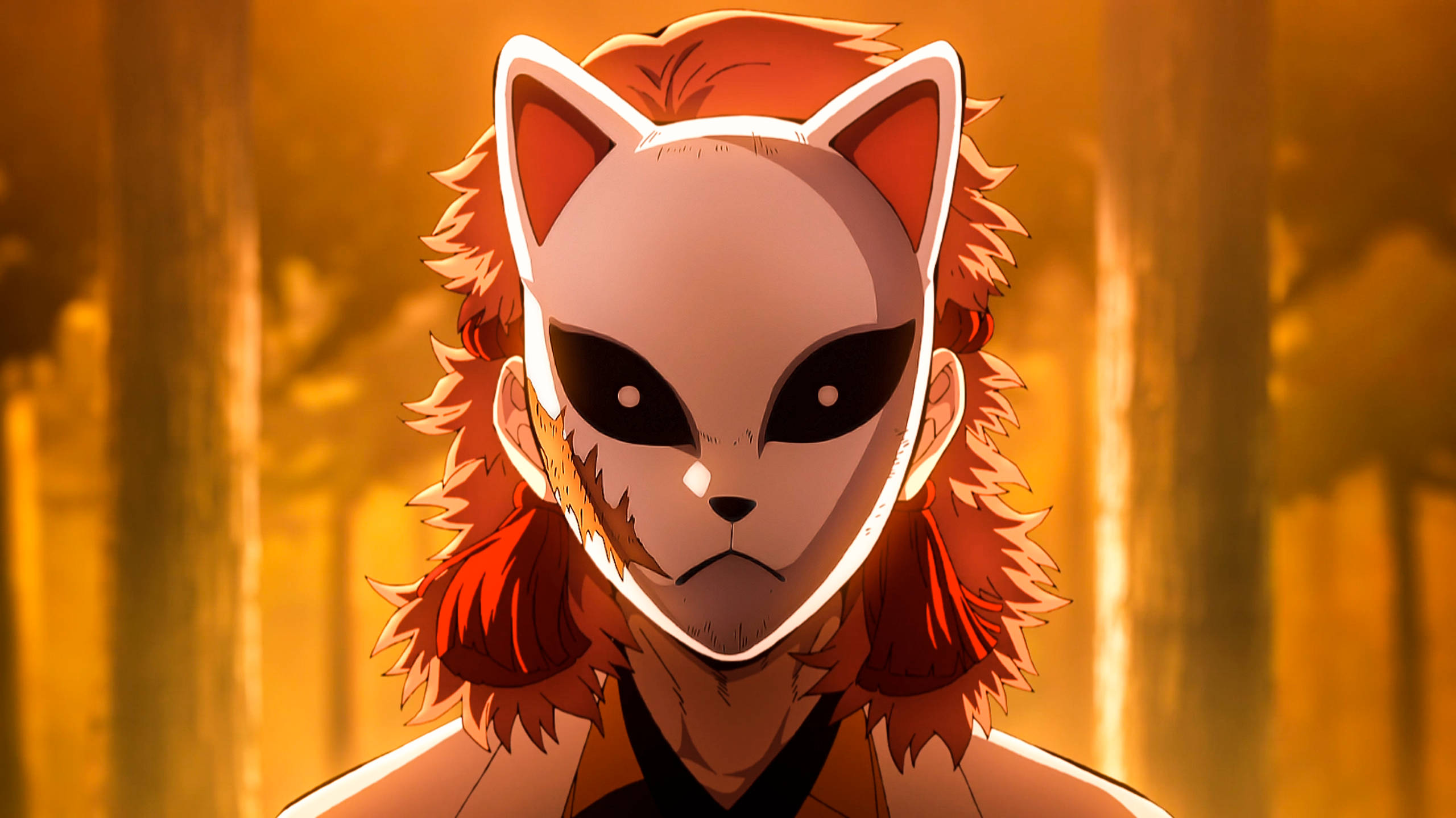 Sabito purtând o mască Kitsune în Demon Slayer Fundal