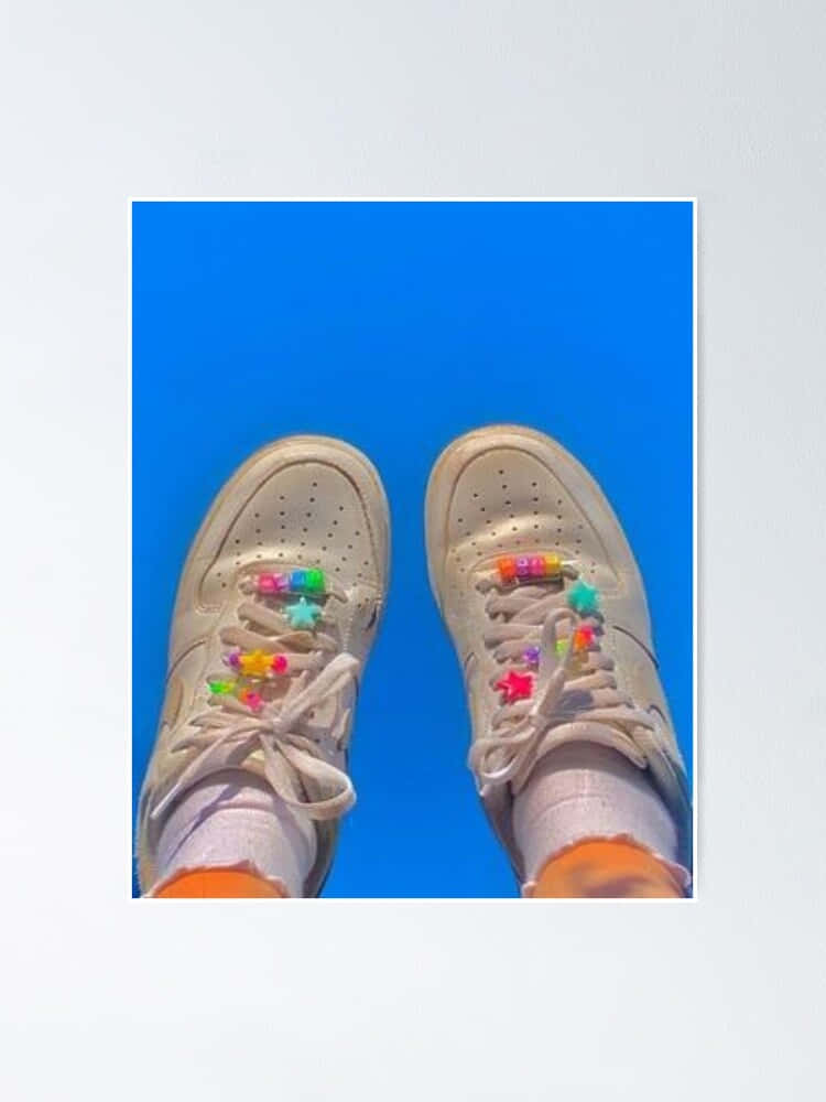 "Sărbătorește spiritul independent cu estetica indie colorată și vibrantă." Fundal