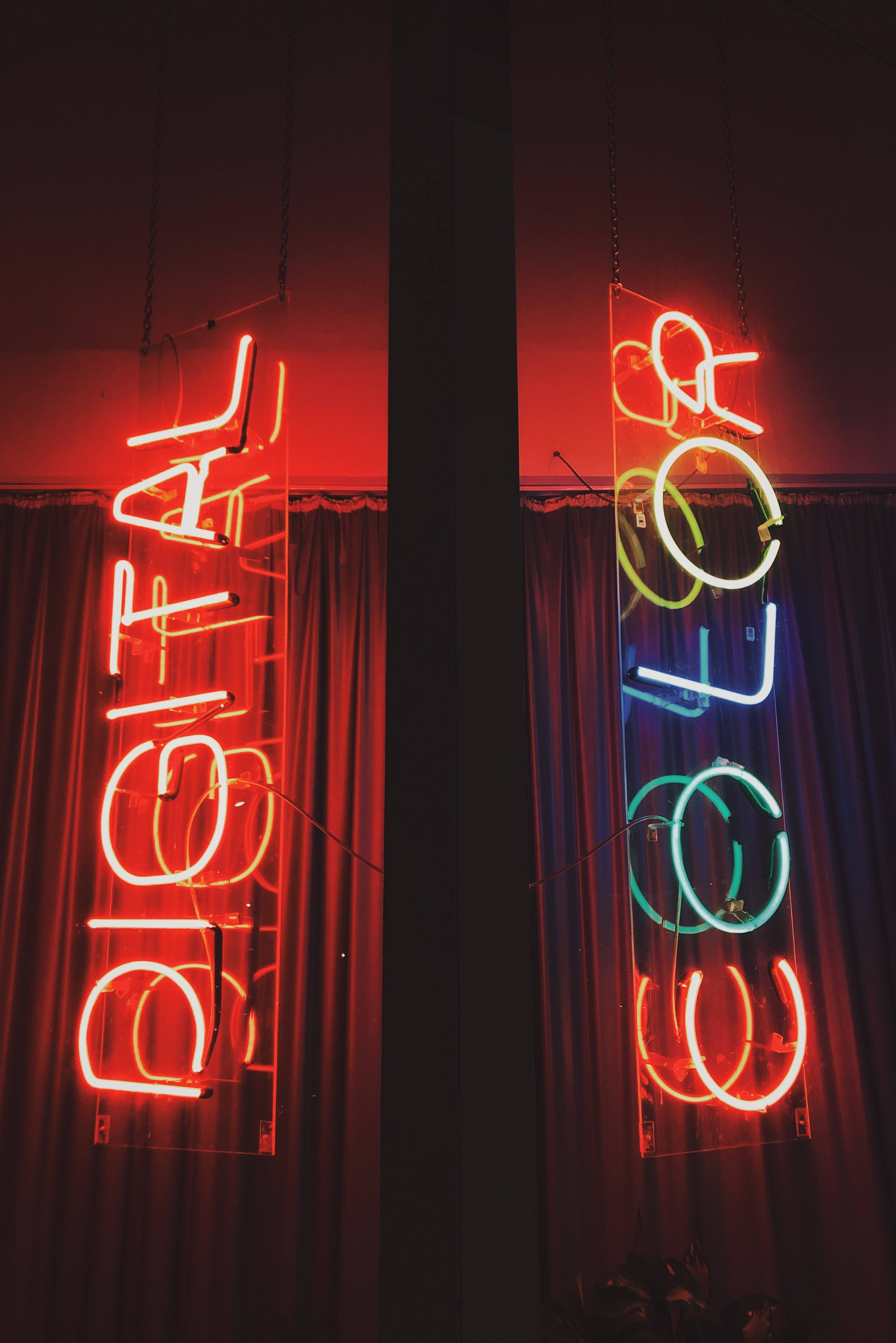 Semafor neon digital color Fundal