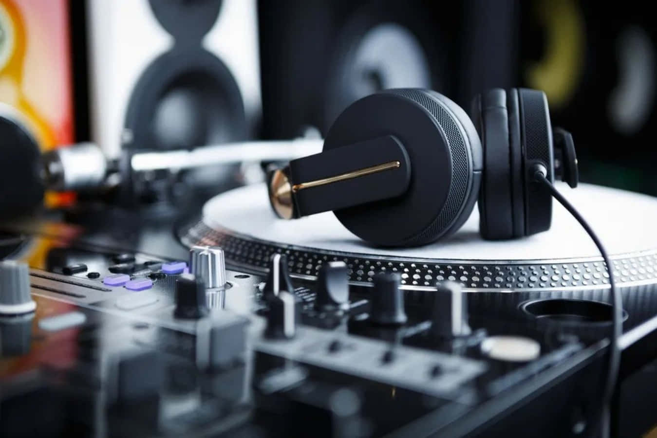 Set DJ cu Platane și Căști pentru Muzică Fundal