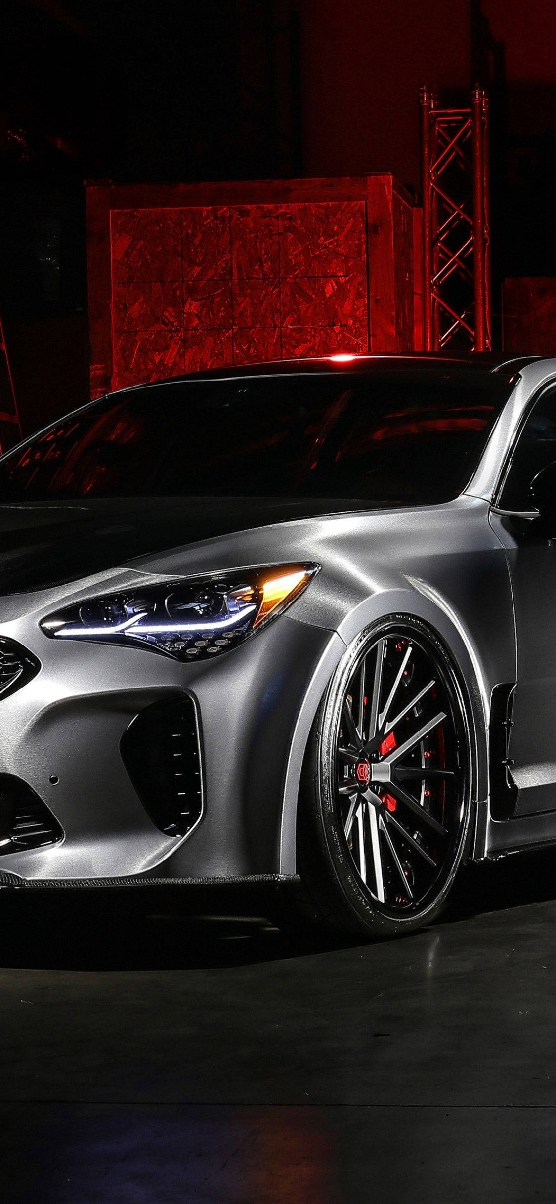 Sofisticatul Kia Stinger Fundal
