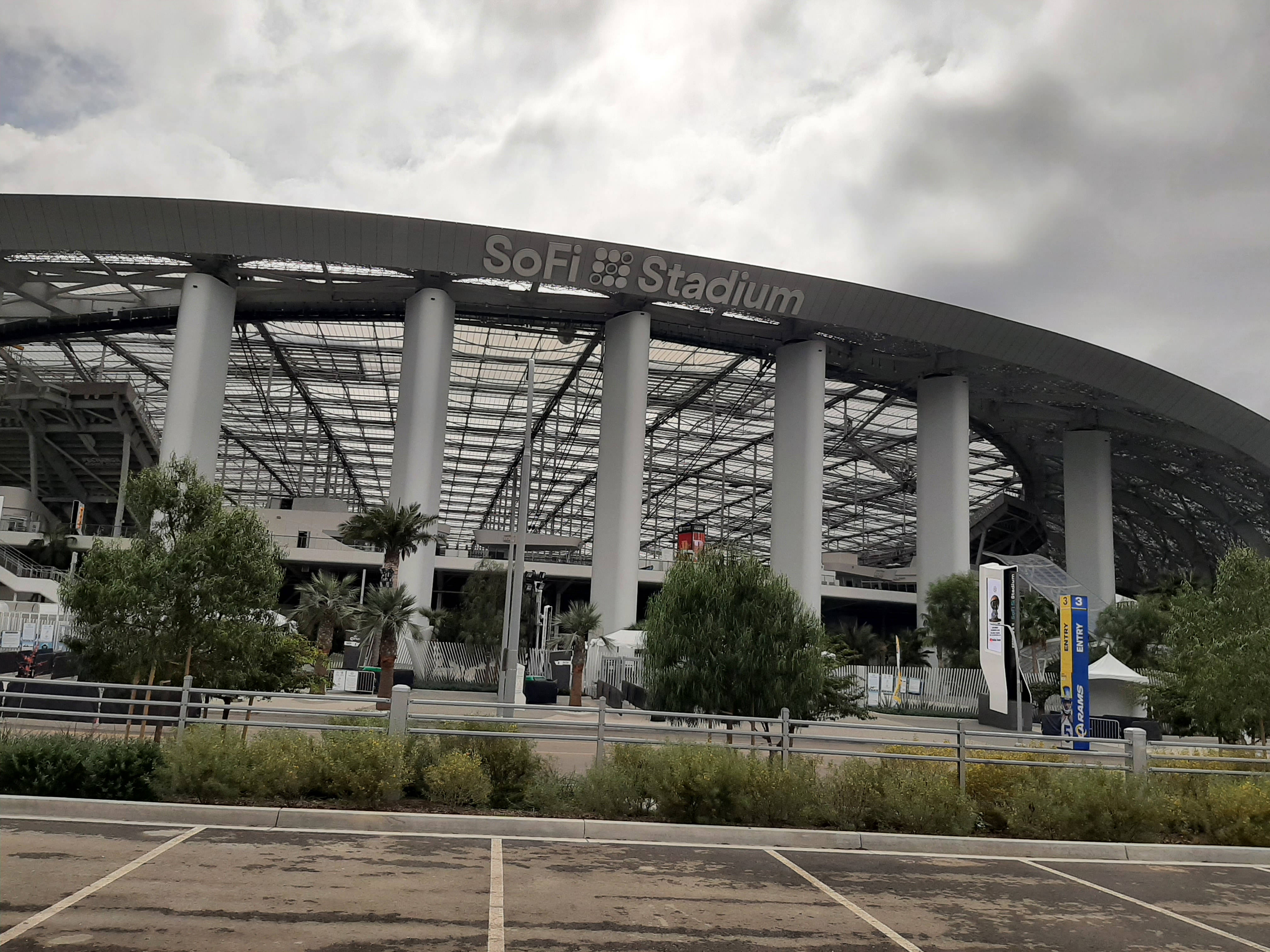 Stadionul SoFi, Arenă NFL de Fotbal American Fundal