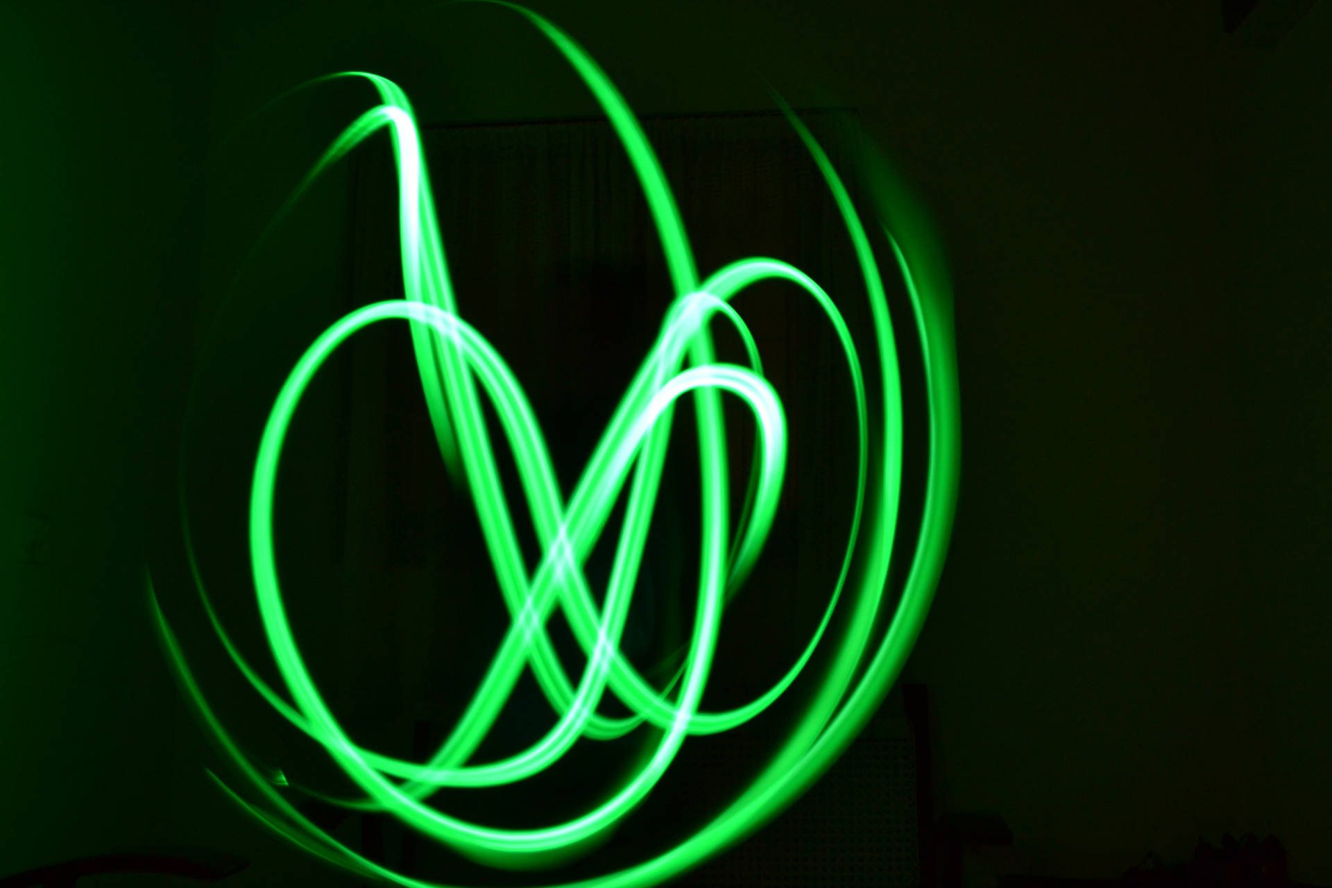Tapet cu Stralucire Neon Verde în Întuneric — Neon Fundal