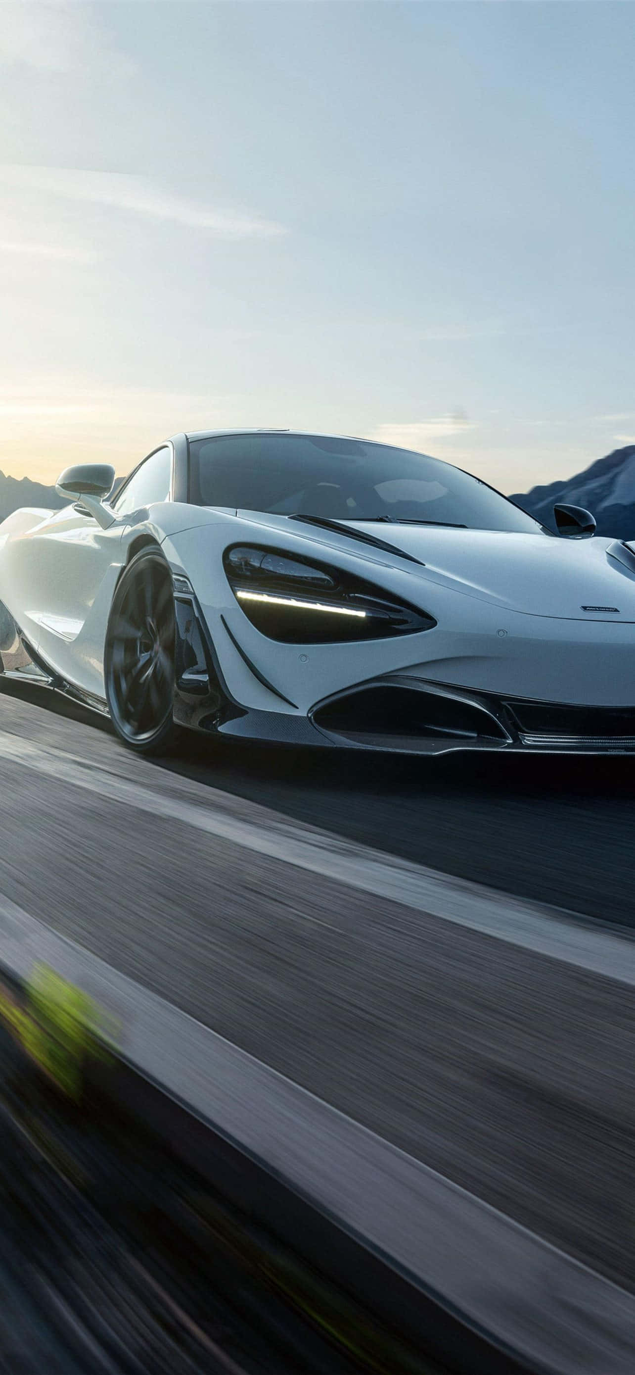 'Sublimul Cool McLaren' Fundal