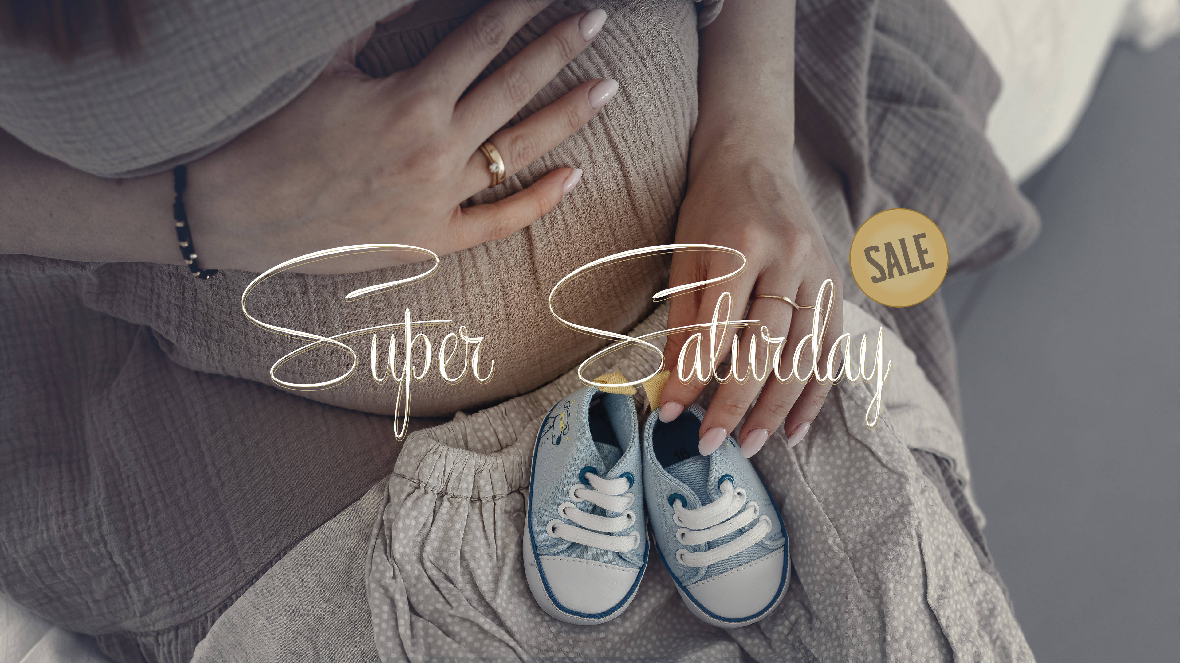 Super Saturday Reducere Articole Bebeluși Fundal