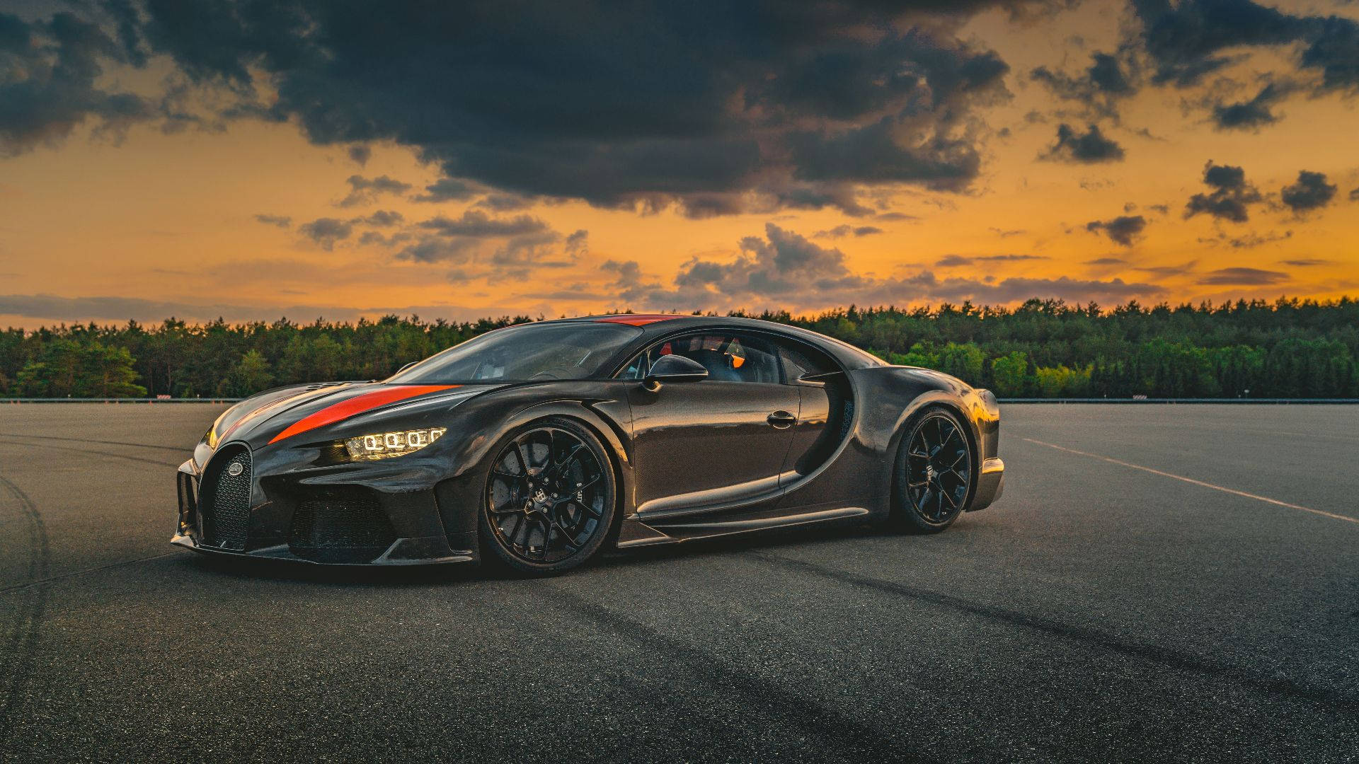 Supermașina Bugatti Chiron Fundal
