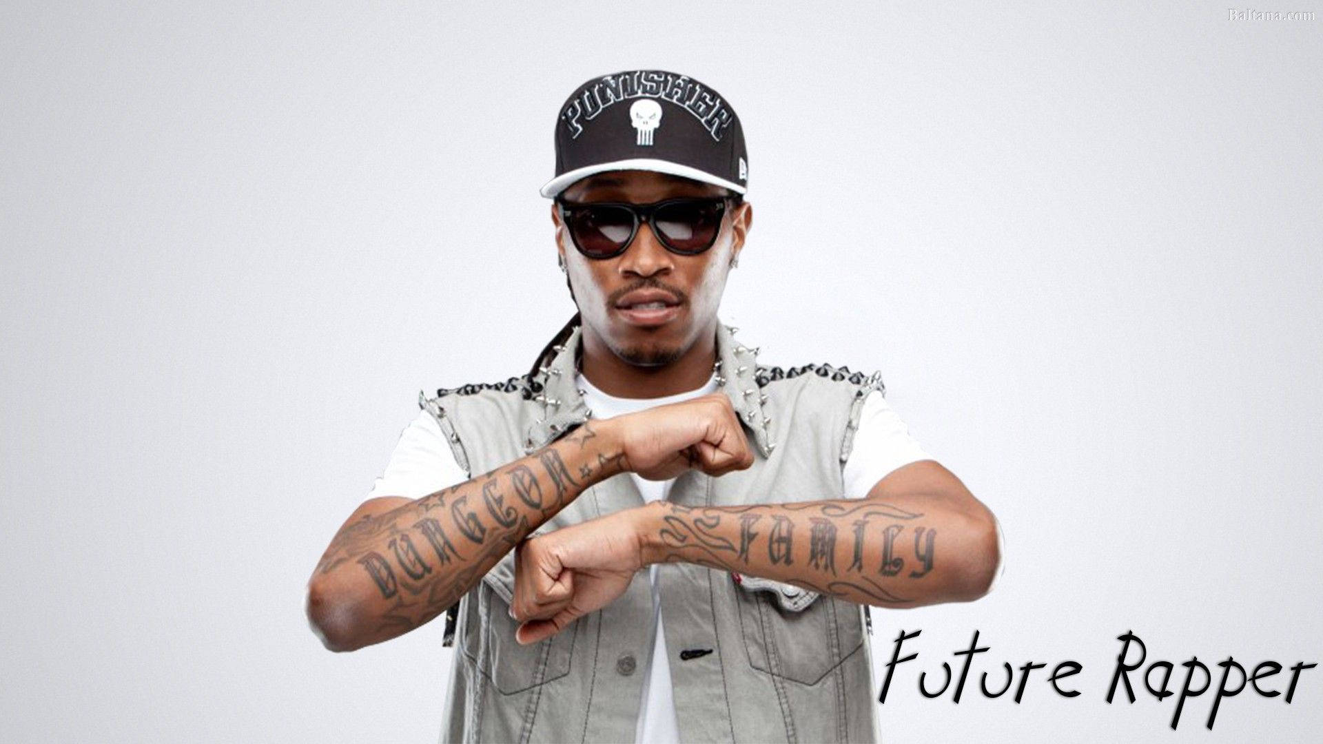Tatuaje pe braț ale rapperului Future Fundal